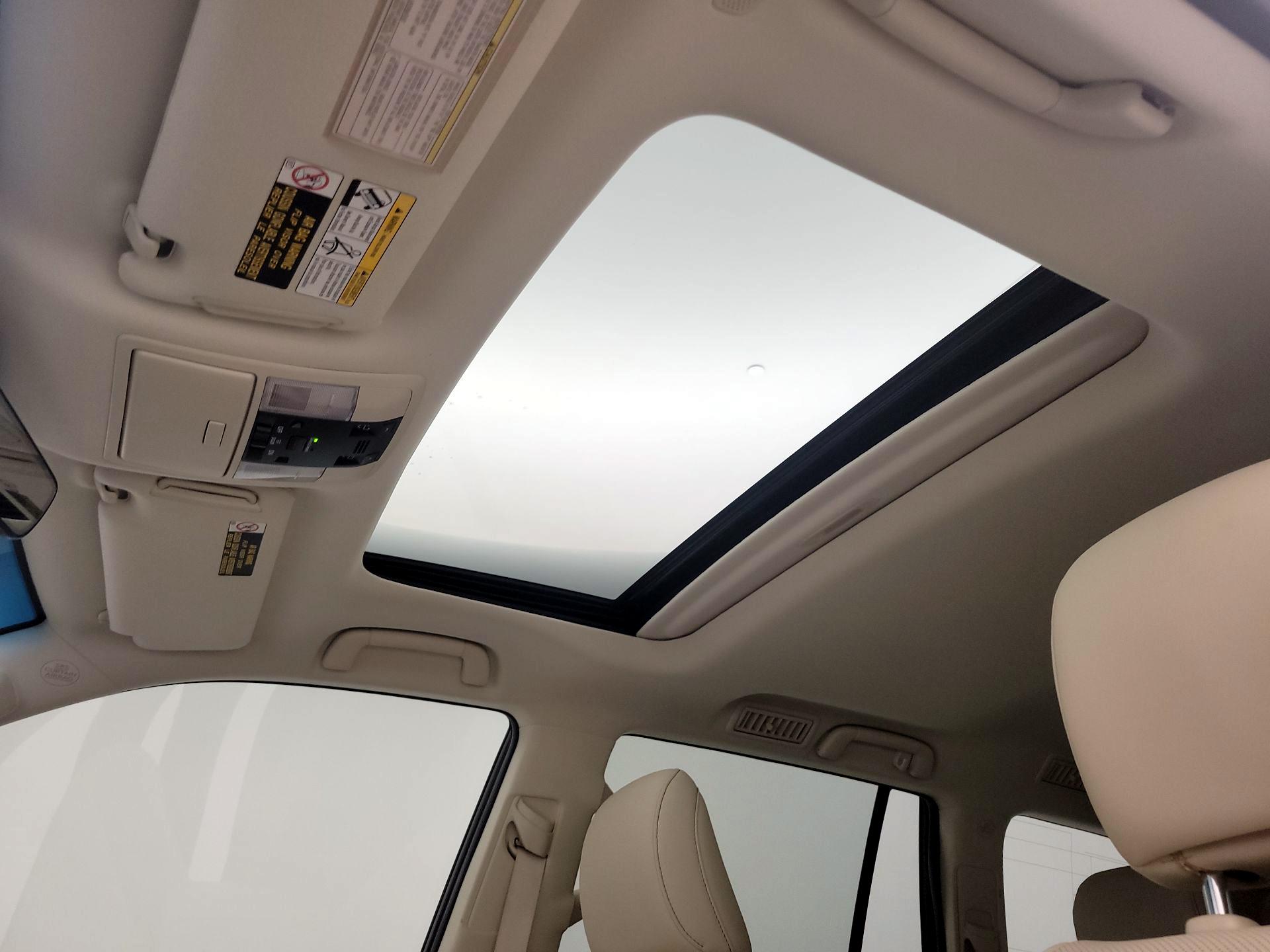 Thumbnail: 2021 Lexus GX - 20