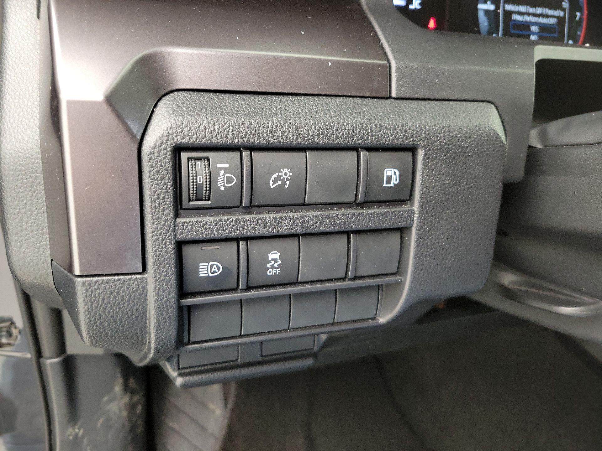 Thumbnail: 2025 Toyota 4Runner - 13