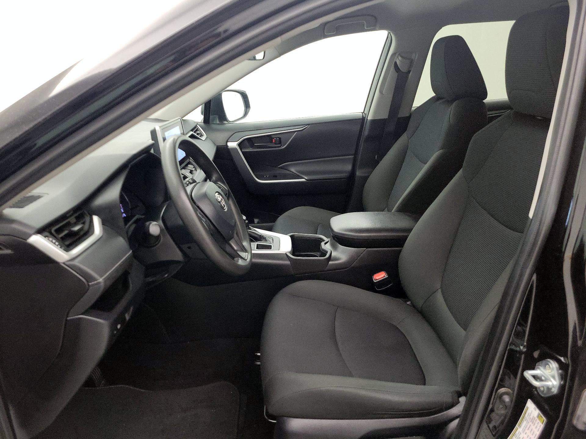 Thumbnail: 2024 Toyota RAV4 - 11