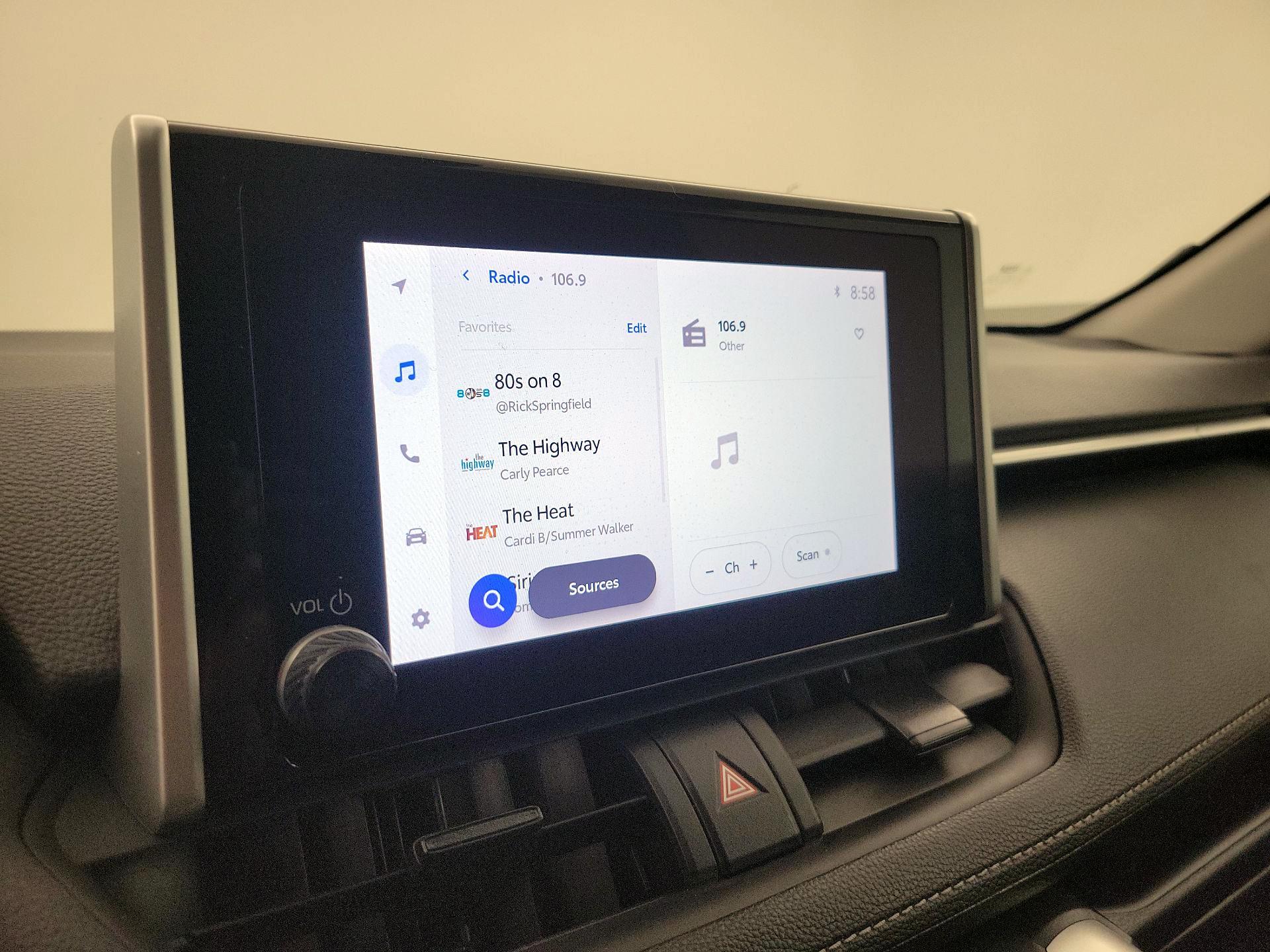 Thumbnail: 2024 Toyota RAV4 - 15