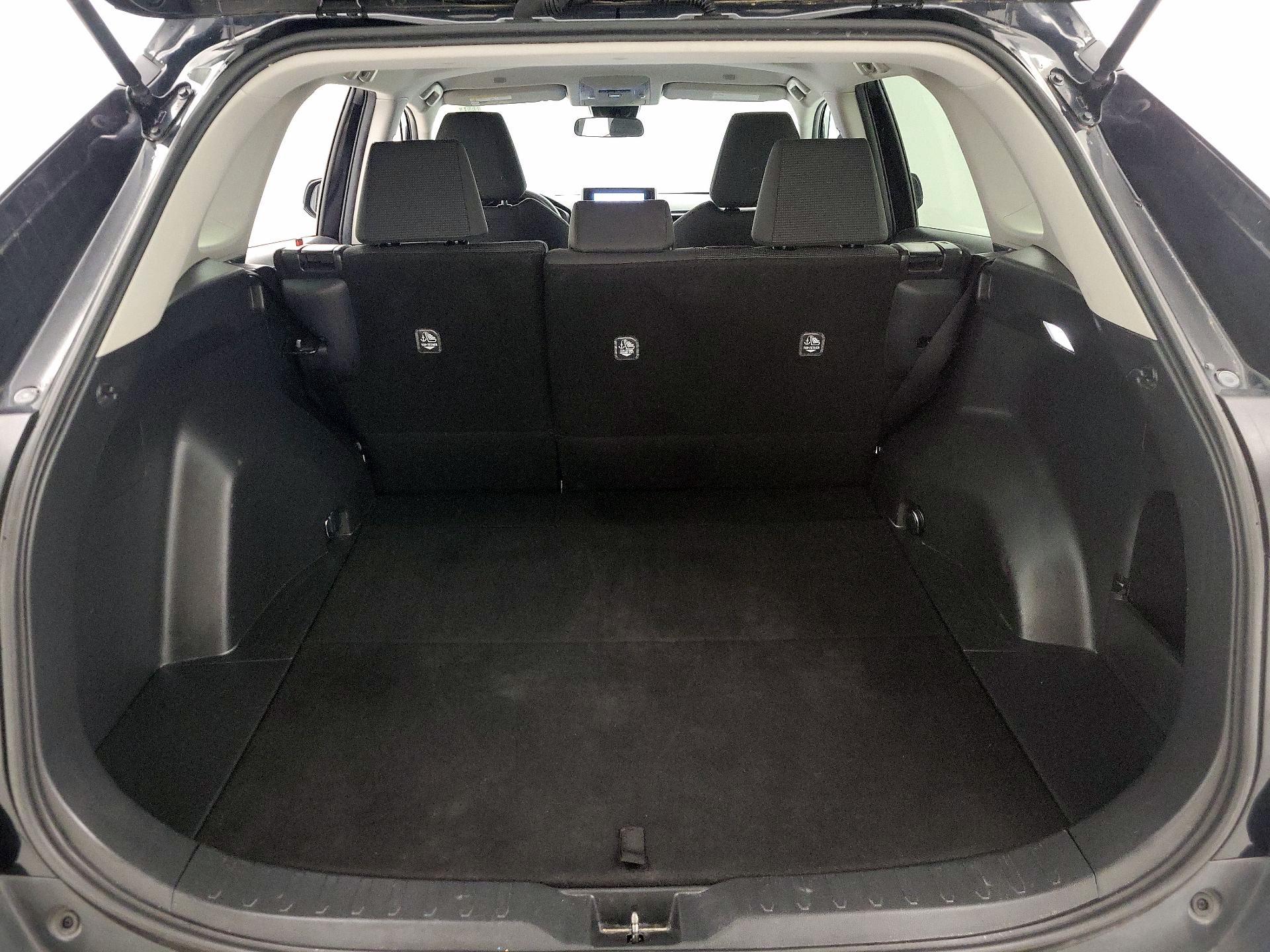 Thumbnail: 2024 Toyota RAV4 - 20