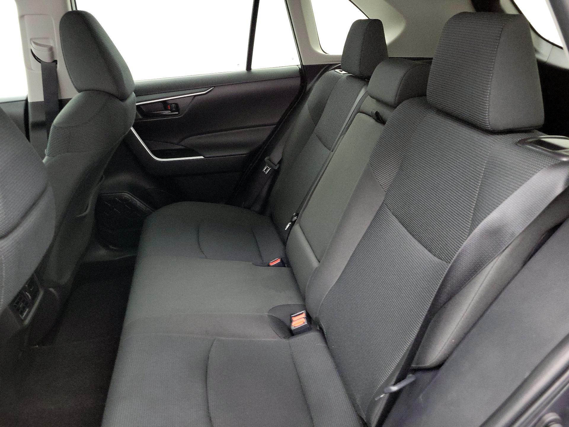 Thumbnail: 2025 Toyota RAV4 - 19