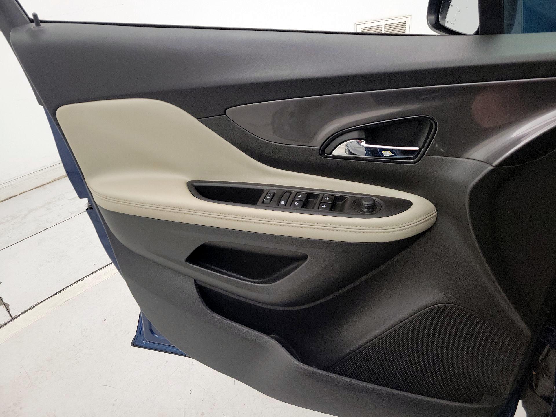 Thumbnail: 2020 Buick Encore - 12