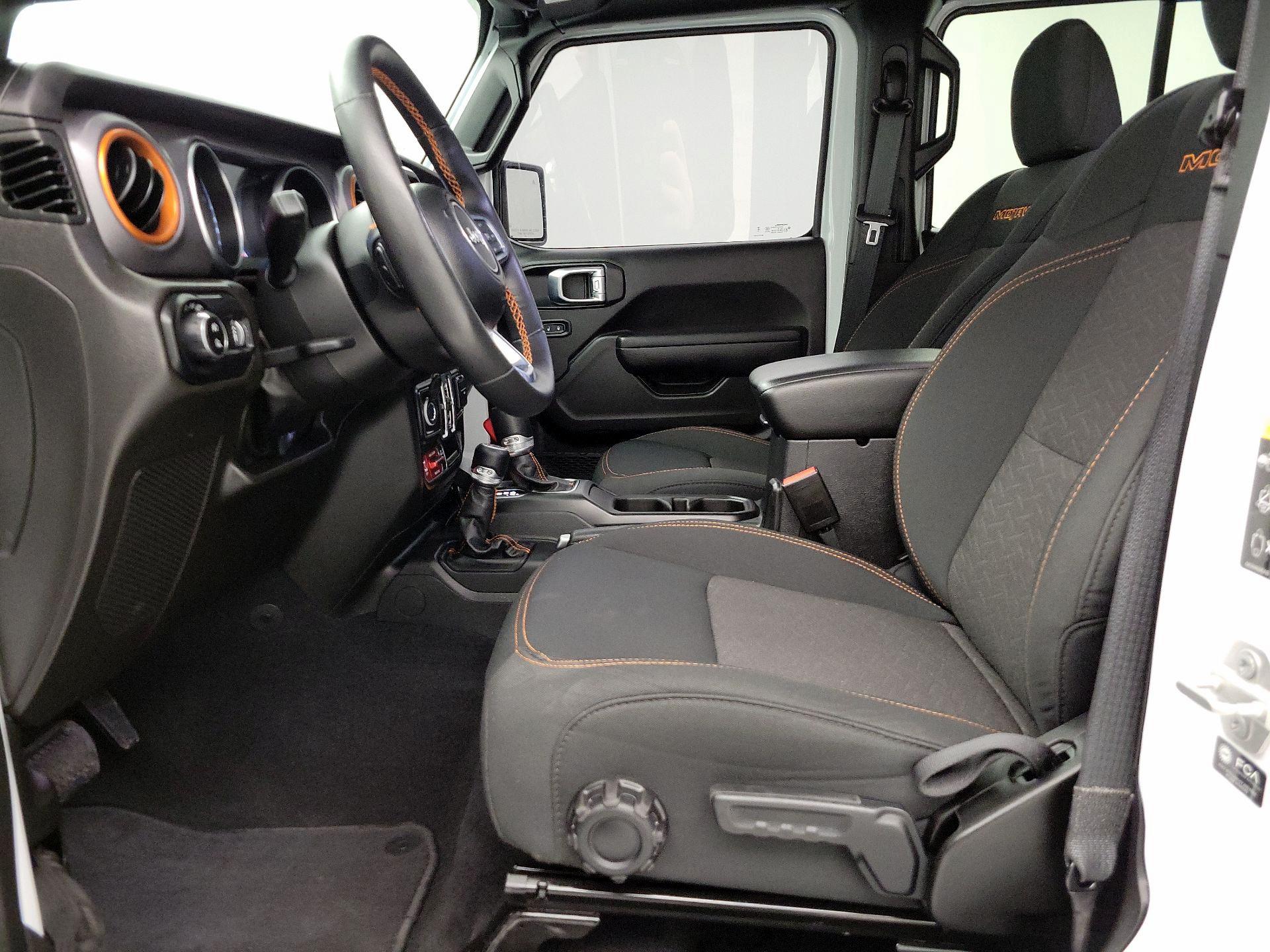 Thumbnail: 2023 Jeep Gladiator - 11