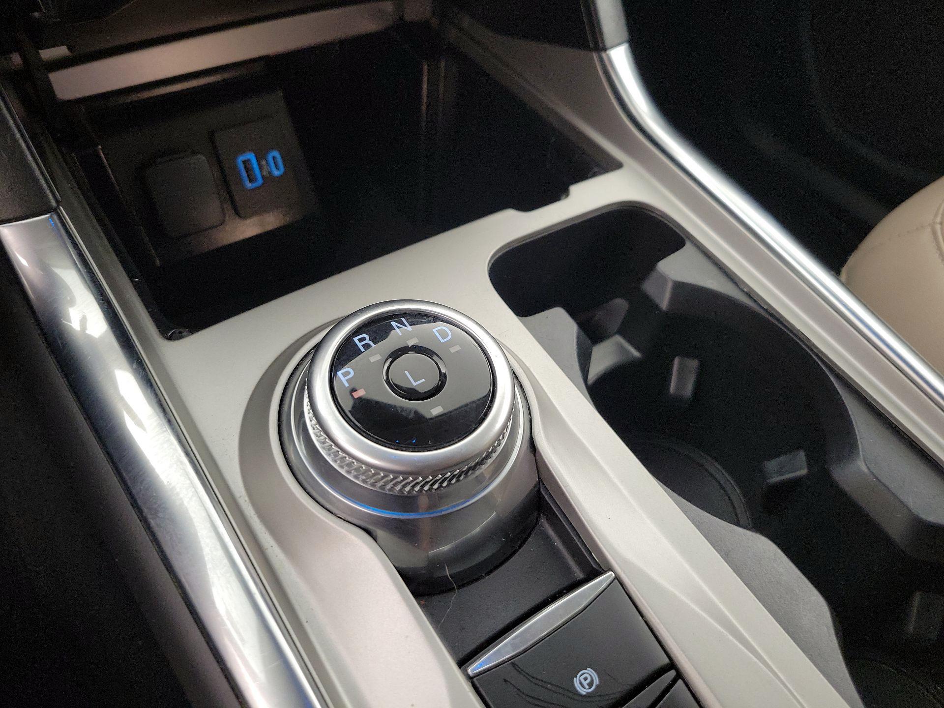 Thumbnail: 2024 Ford Explorer - 18