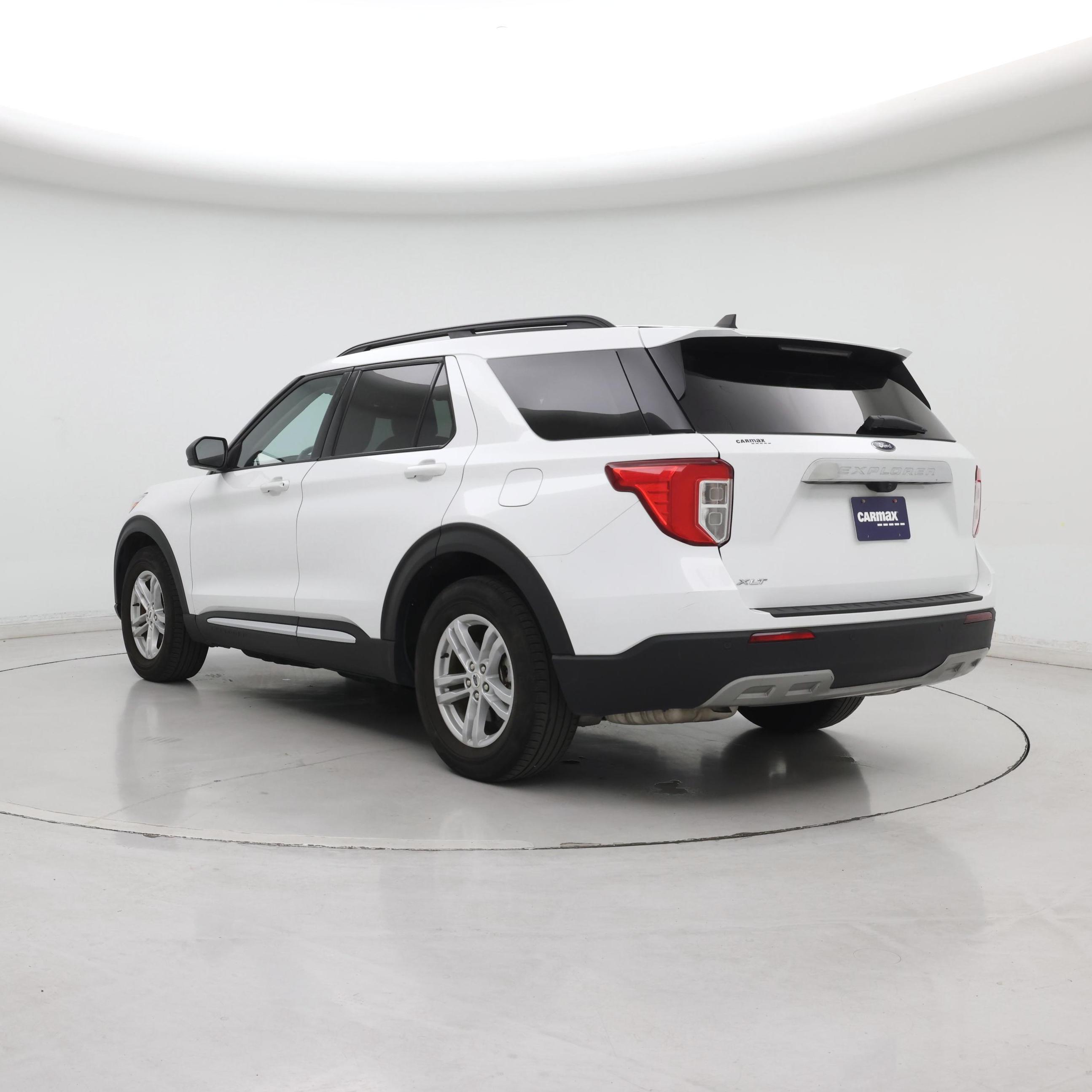 Thumbnail: 2024 Ford Explorer - 2