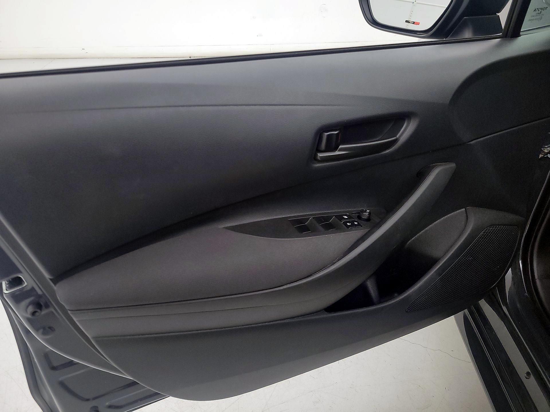 Thumbnail: 2025 Toyota Corolla - 12