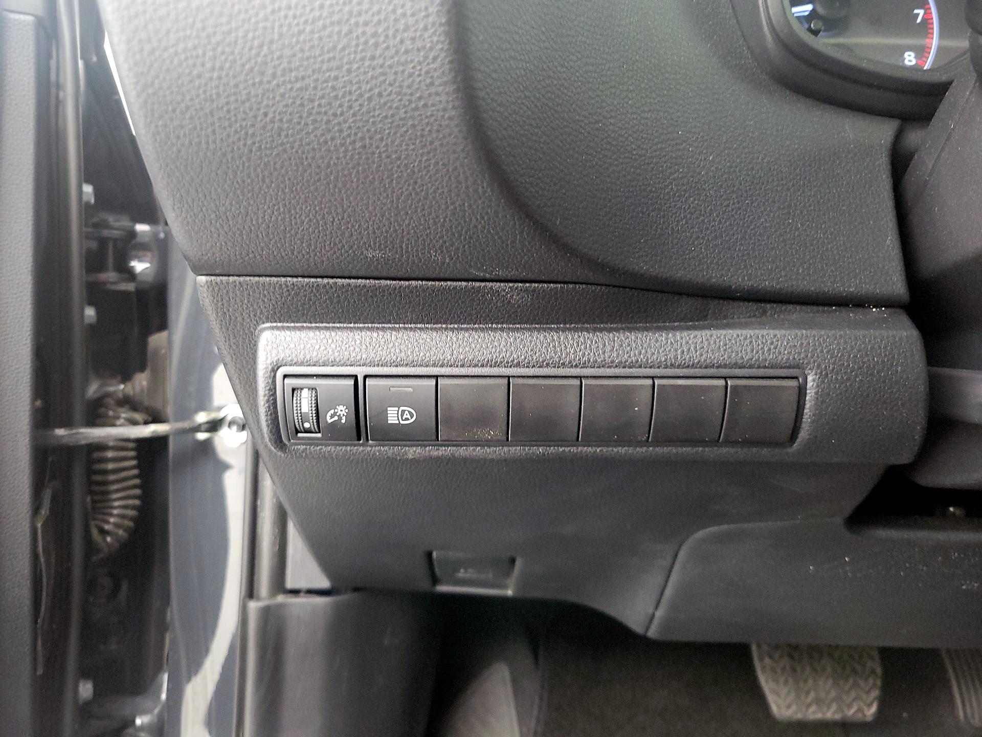 Thumbnail: 2025 Toyota Corolla - 13