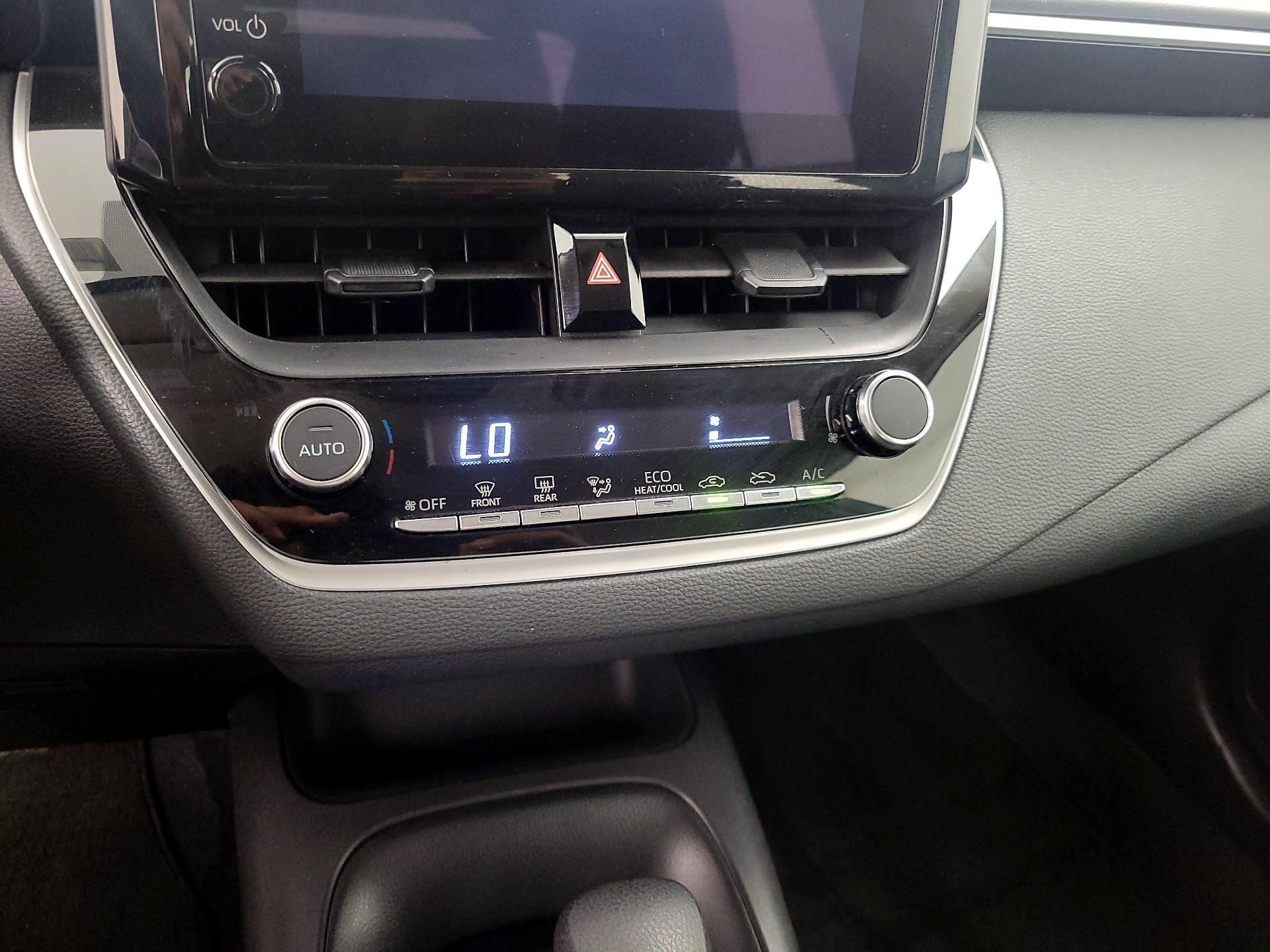 Thumbnail: 2025 Toyota Corolla - 16