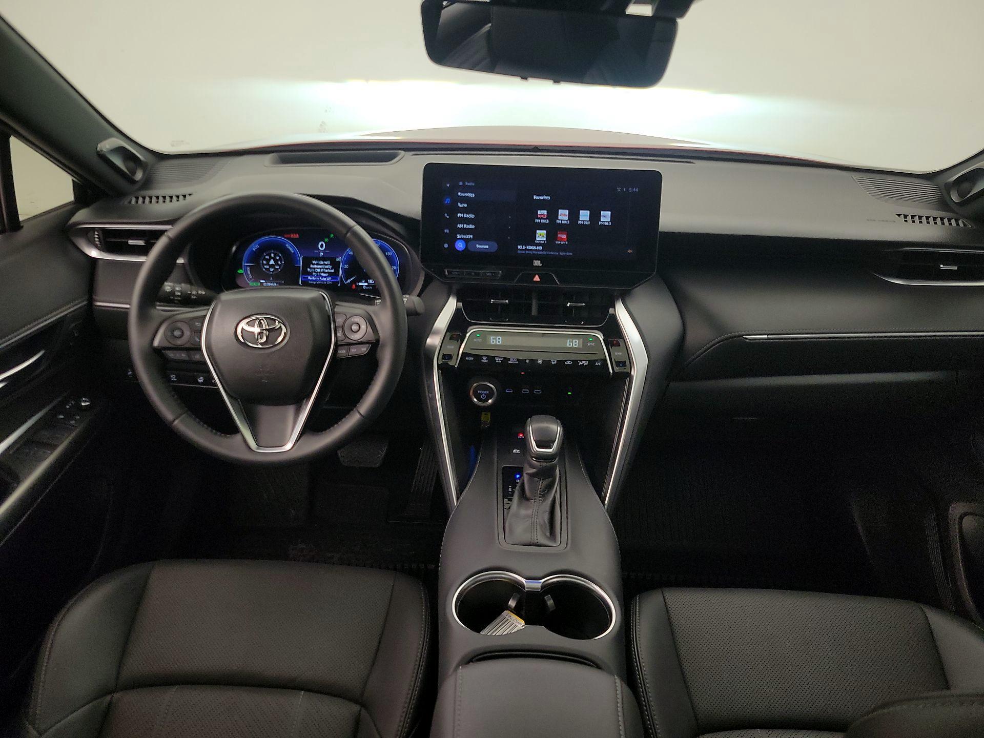 Thumbnail: 2024 Toyota Venza - 9