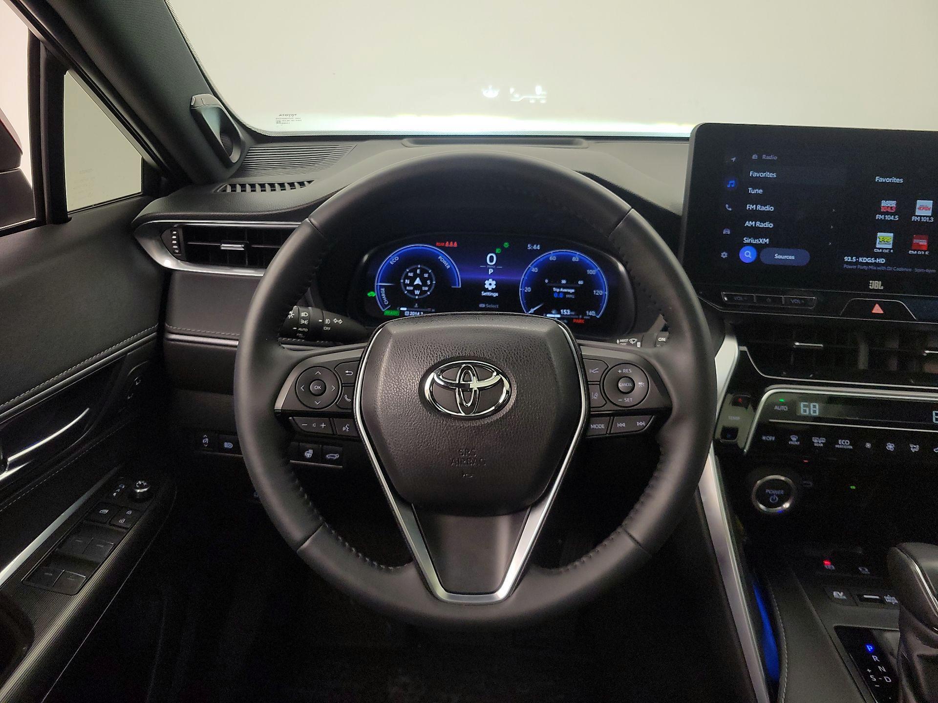 Thumbnail: 2024 Toyota Venza - 10