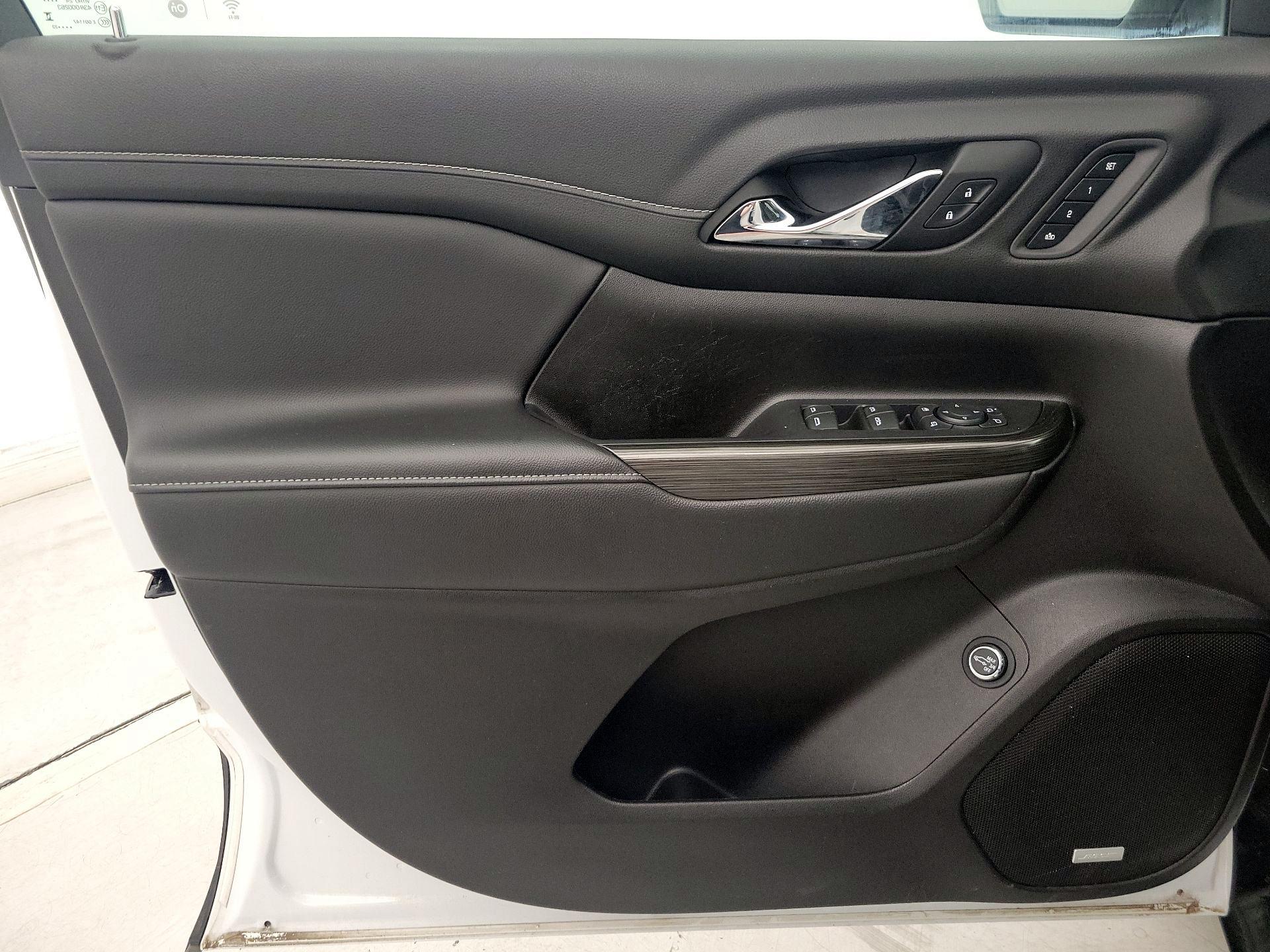 Thumbnail: 2023 GMC Acadia - 12