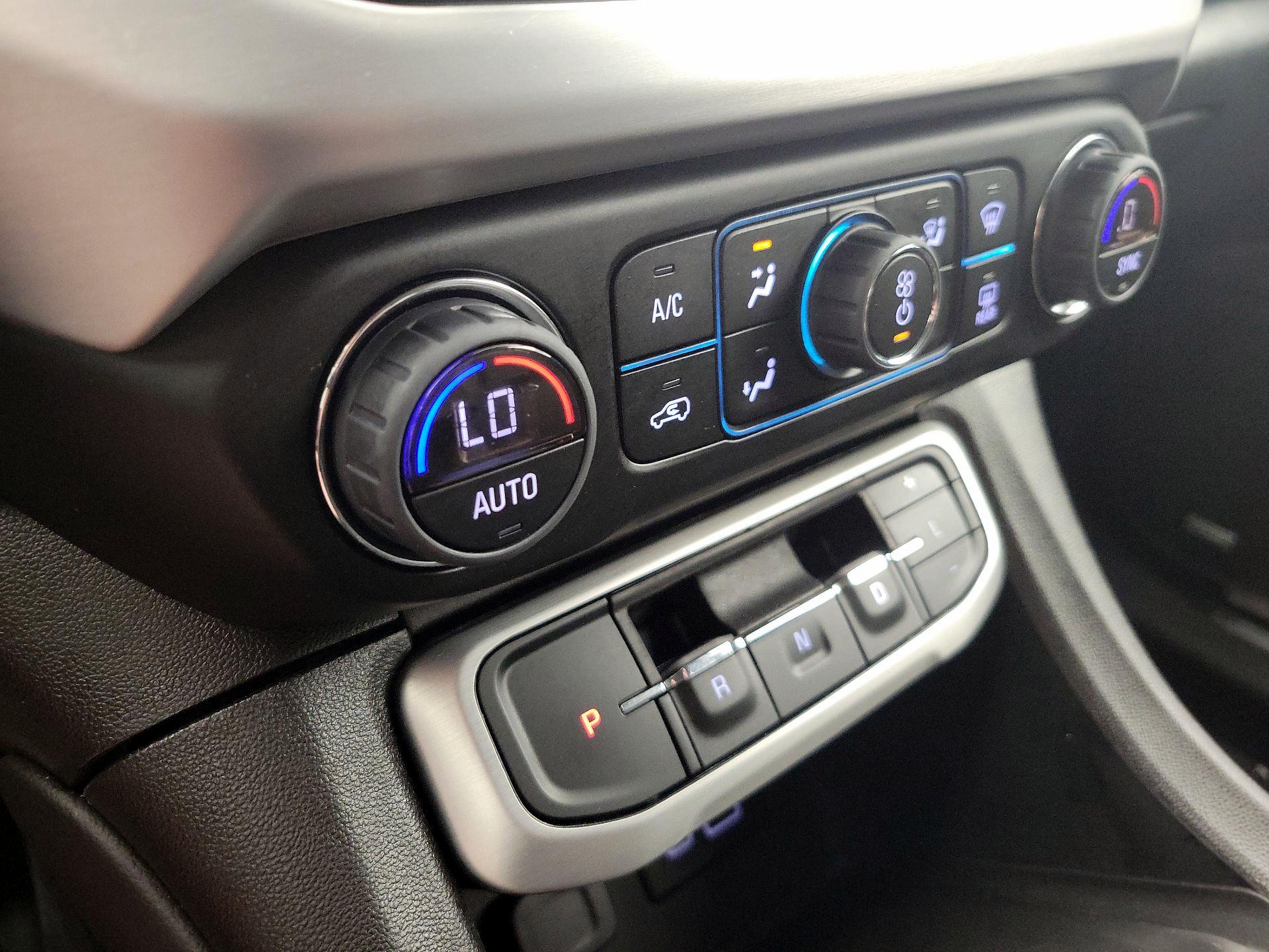 Thumbnail: 2023 GMC Acadia - 17