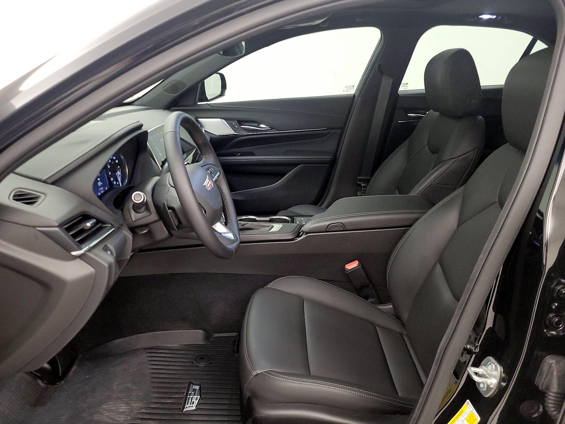 Thumbnail: 2025 Cadillac CT4 - 11