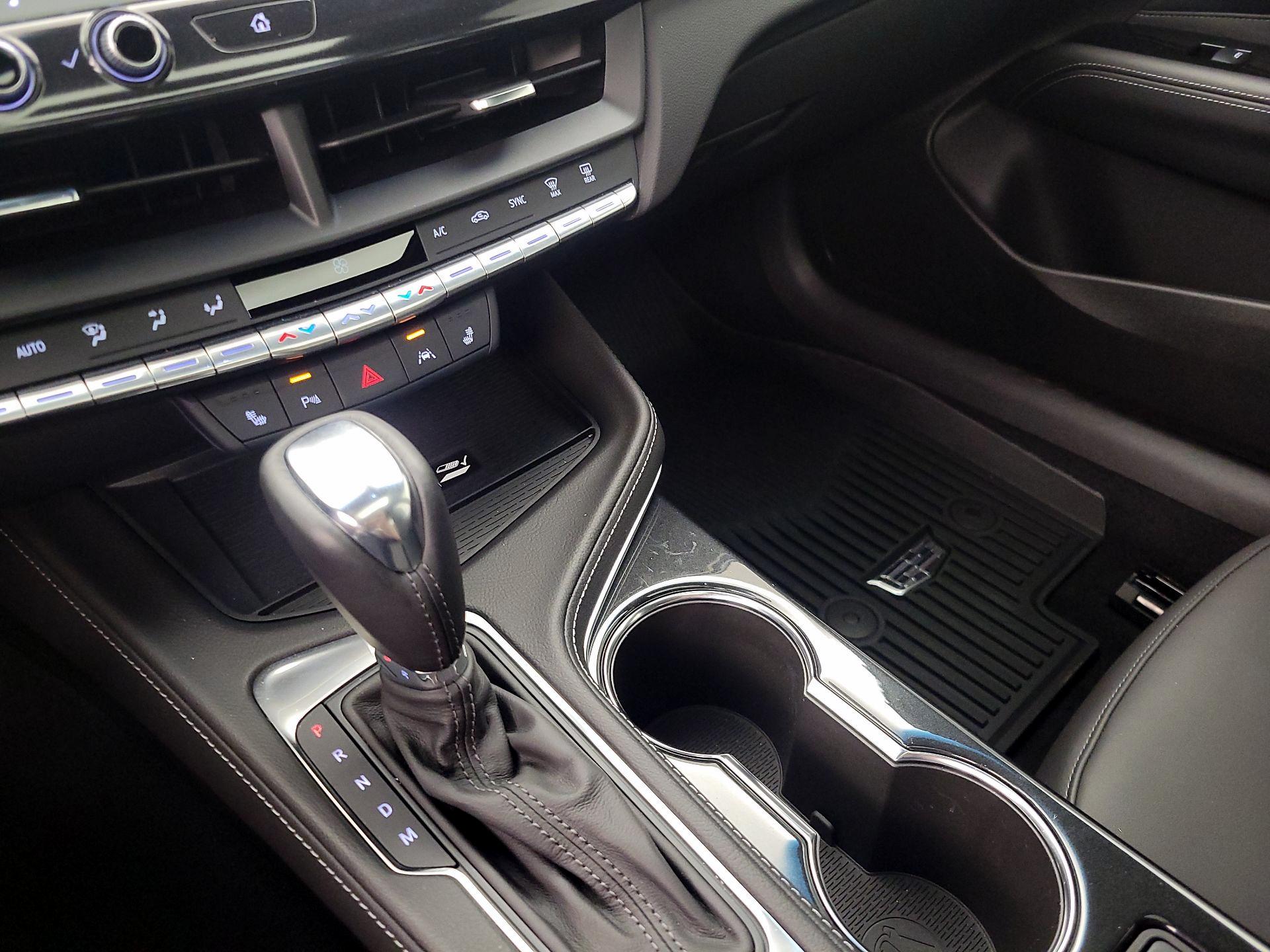 Thumbnail: 2025 Cadillac CT4 - 17