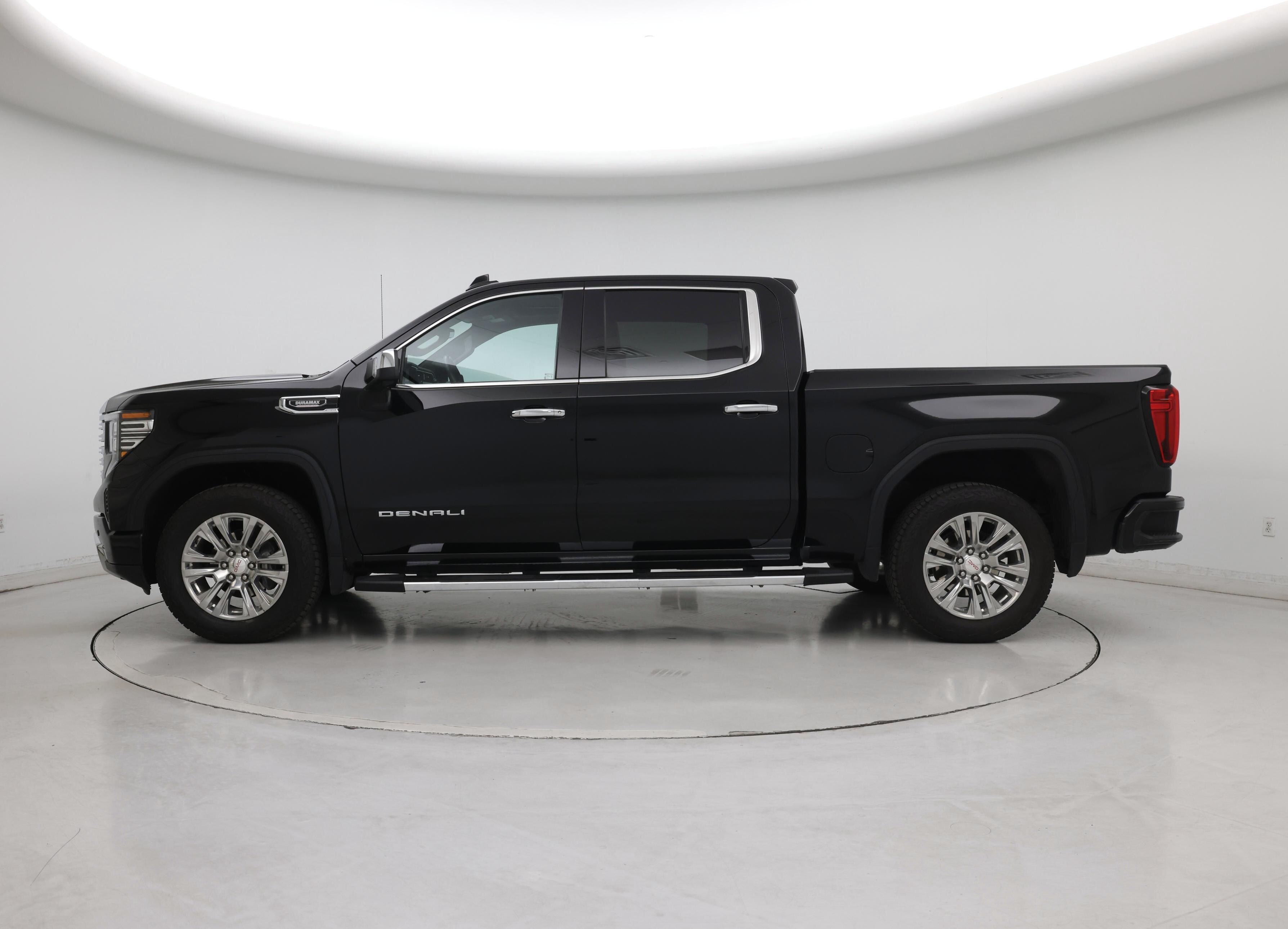 Thumbnail: 2023 GMC Sierra 1500 - 3