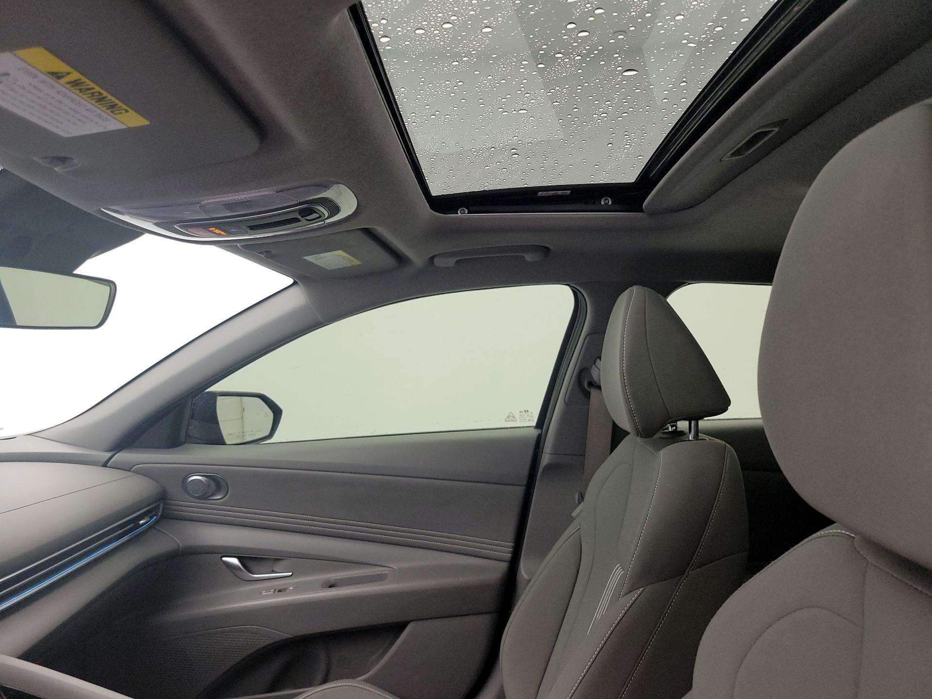 Thumbnail: 2024 Hyundai Elantra - 20