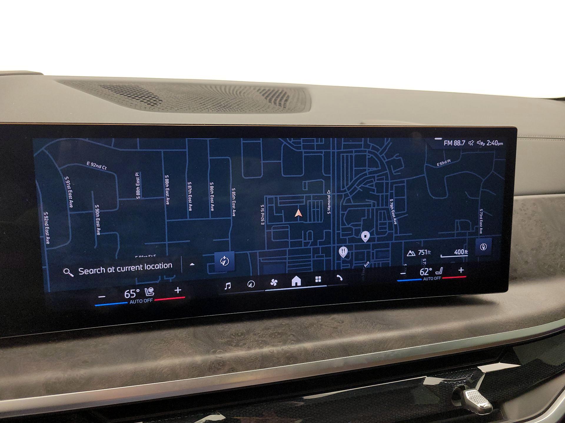 Thumbnail: 2025 BMW X5 - 14