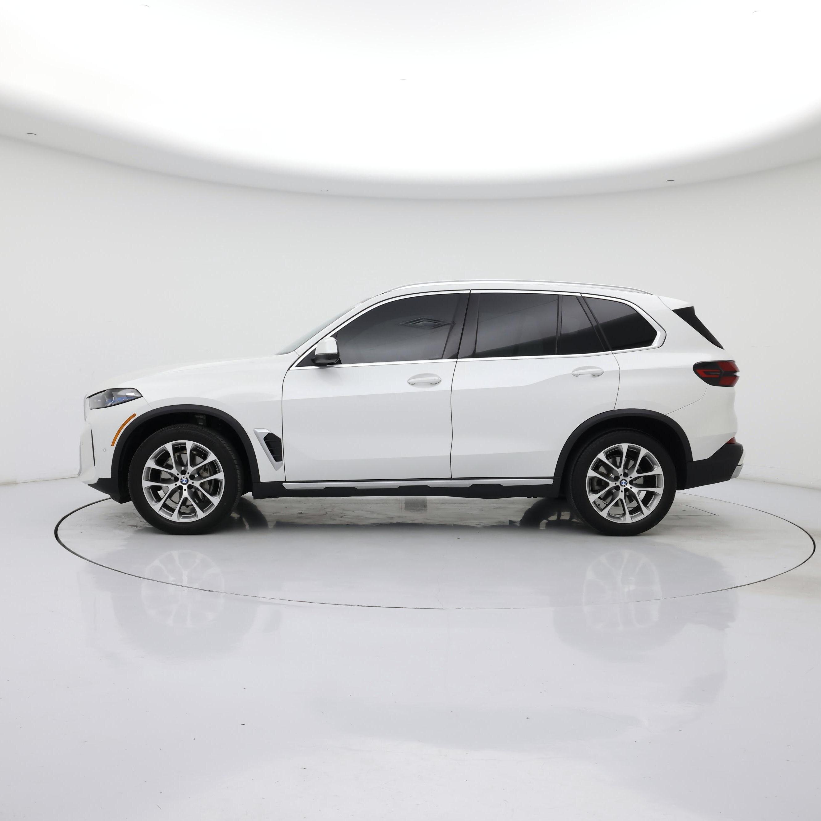 Thumbnail: 2025 BMW X5 - 3