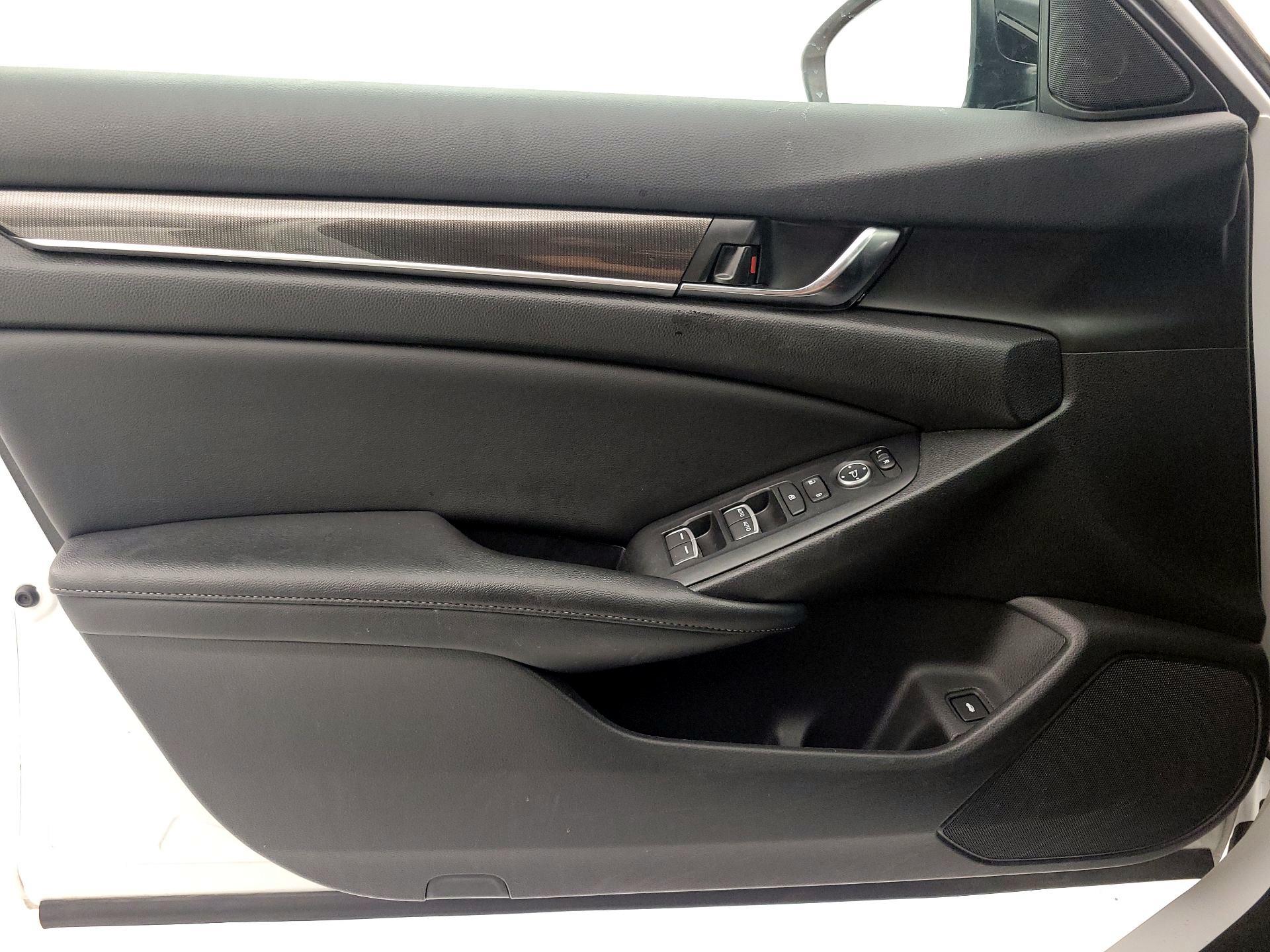 Thumbnail: 2022 Honda Accord - 12