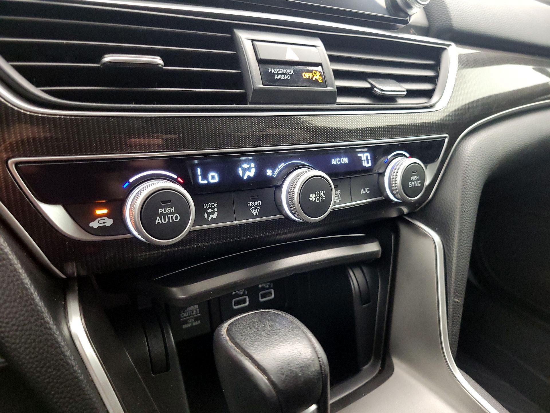 Thumbnail: 2022 Honda Accord - 16