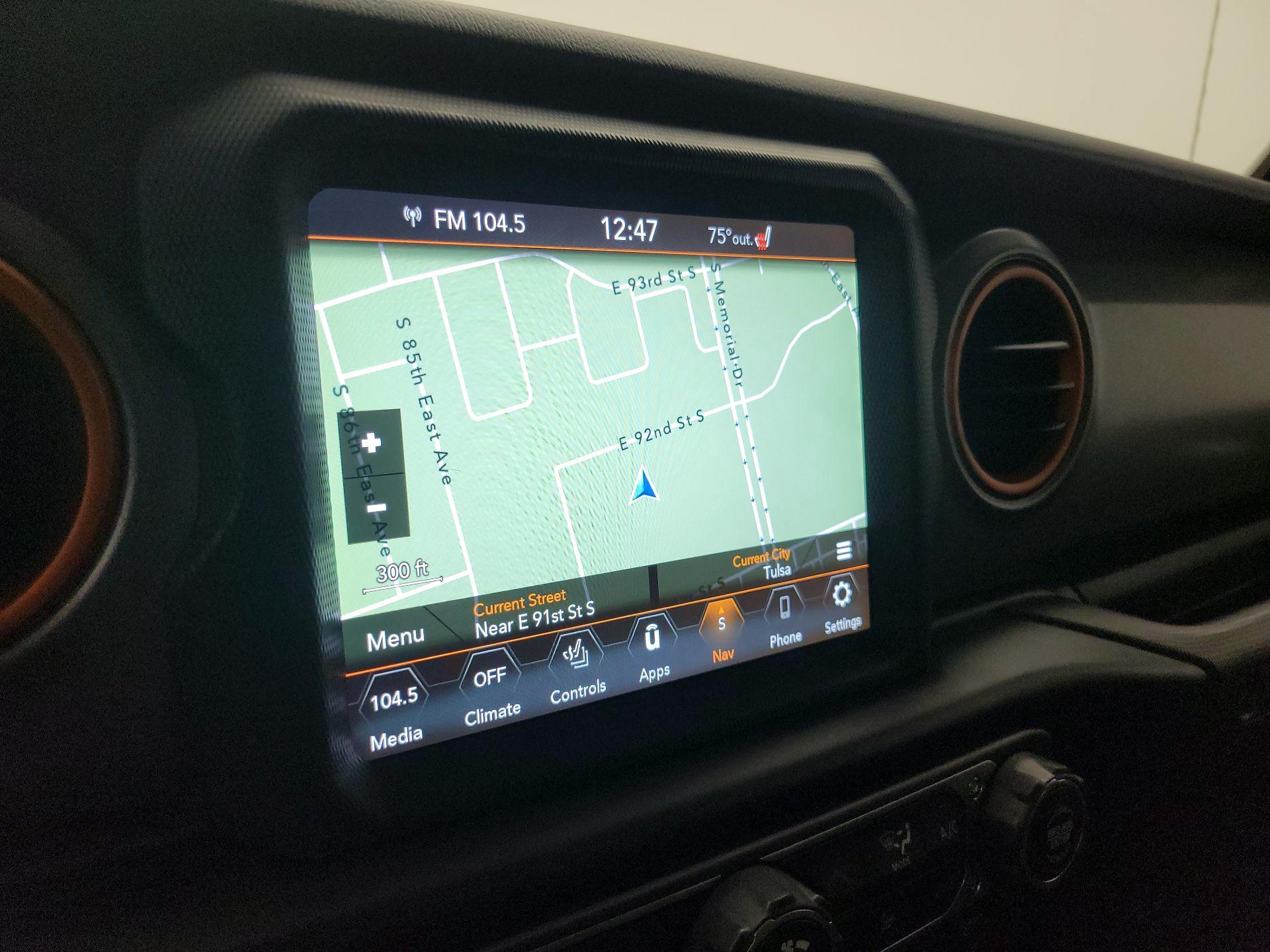 Thumbnail: 2023 Jeep Gladiator - 14