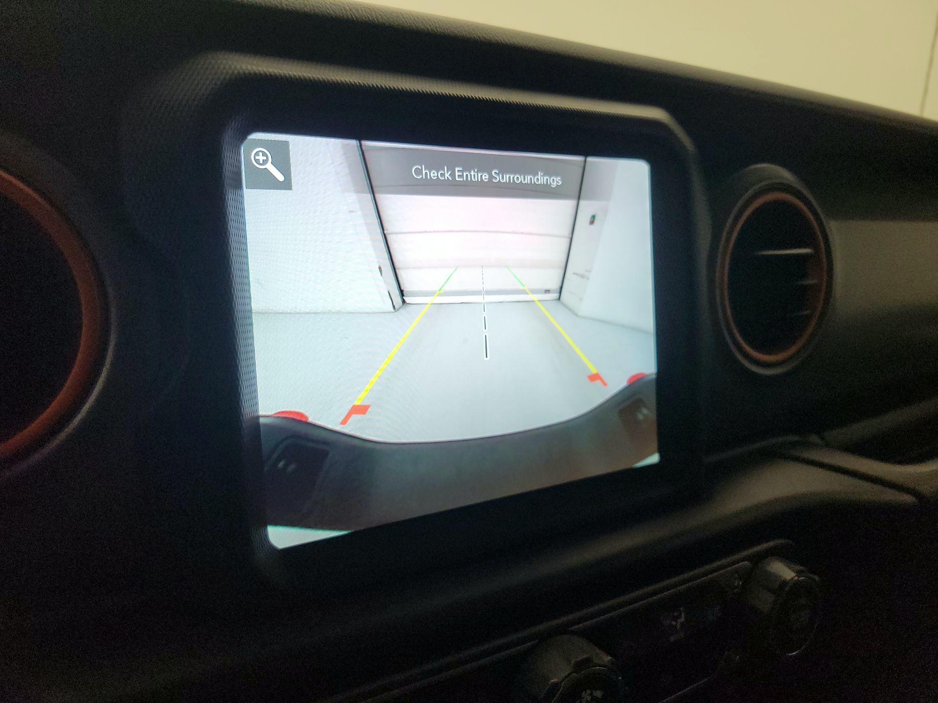 Thumbnail: 2023 Jeep Gladiator - 15