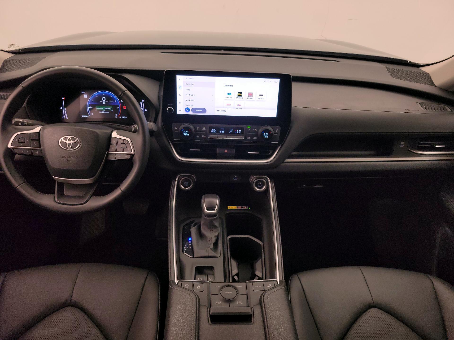 Thumbnail: 2025 Toyota Grand Highlander - 9