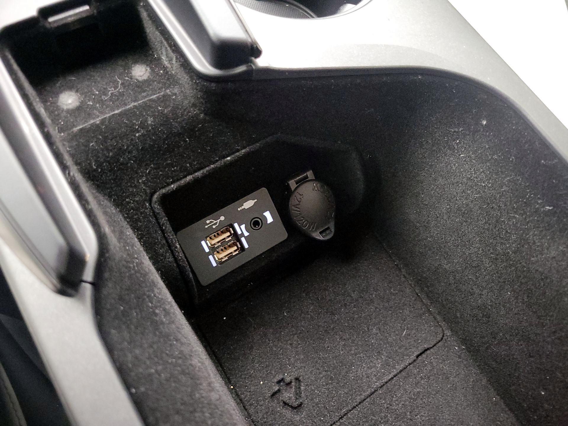 Thumbnail: 2021 Lexus IS - 18