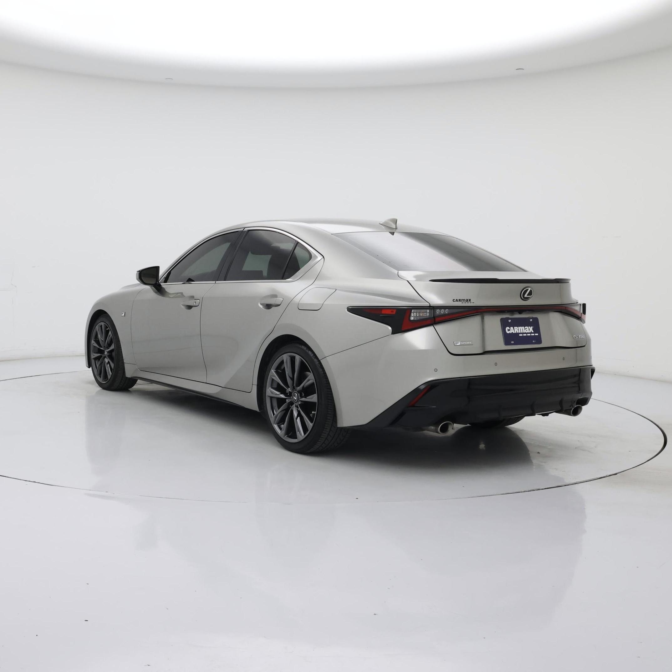 Thumbnail: 2021 Lexus IS - 2