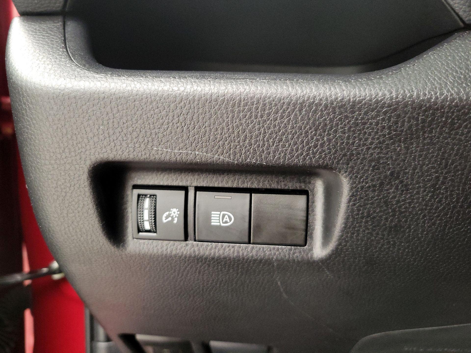 Thumbnail: 2025 Toyota RAV4 - 13