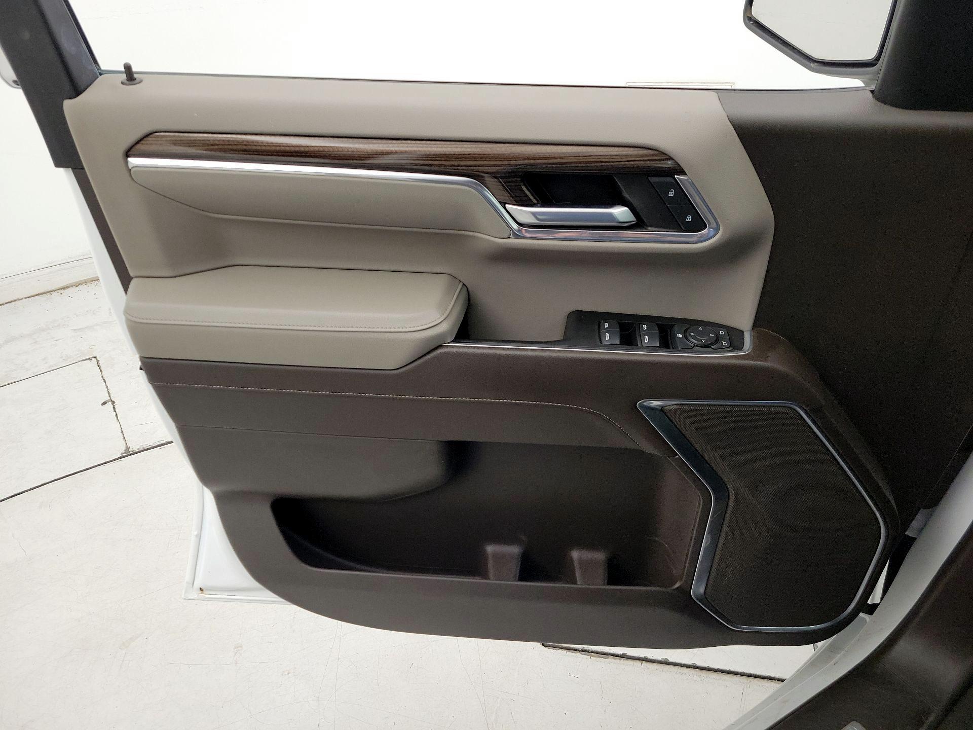 Thumbnail: 2023 Chevrolet Silverado 1500 - 12