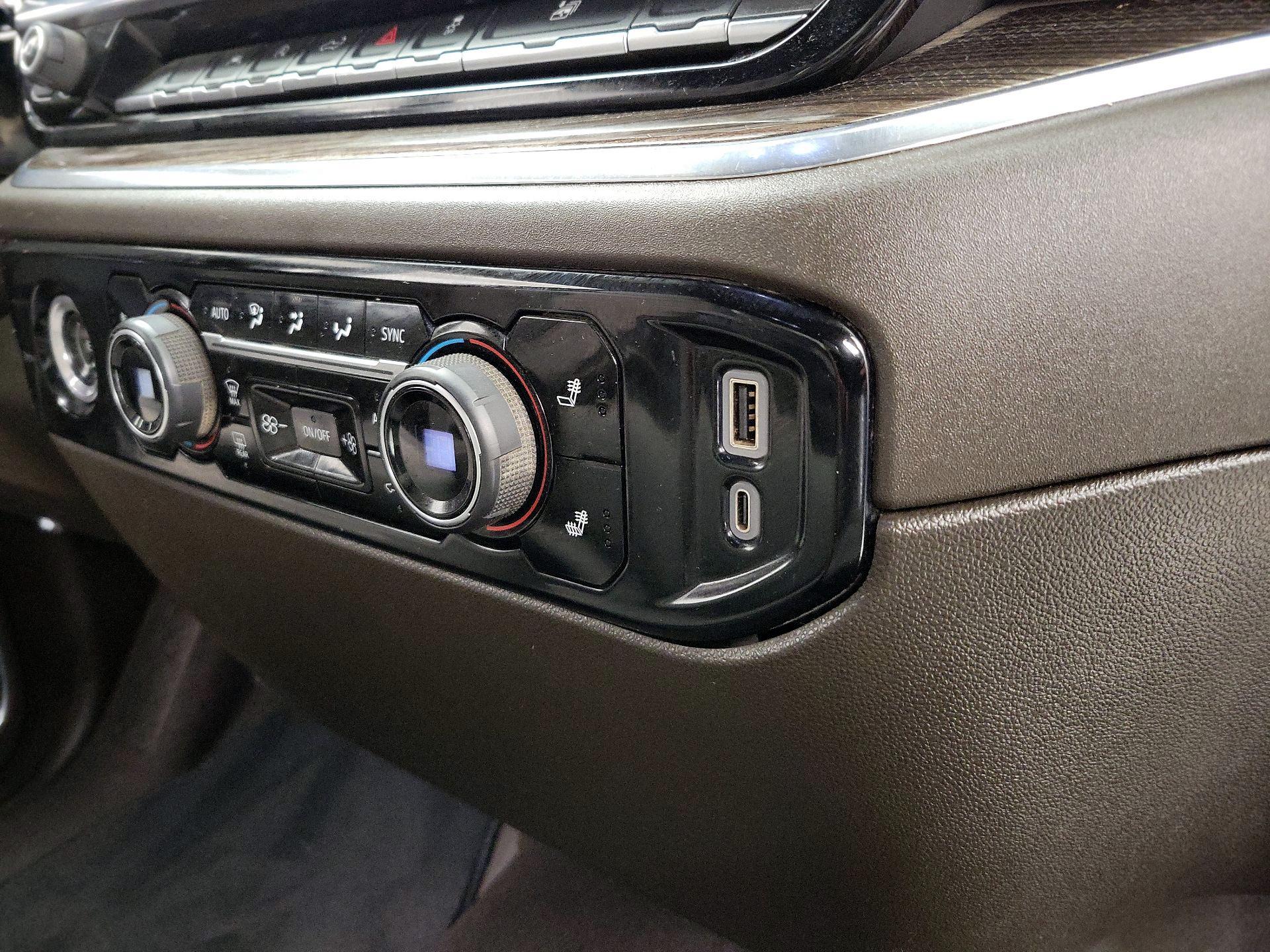 Thumbnail: 2023 Chevrolet Silverado 1500 - 18