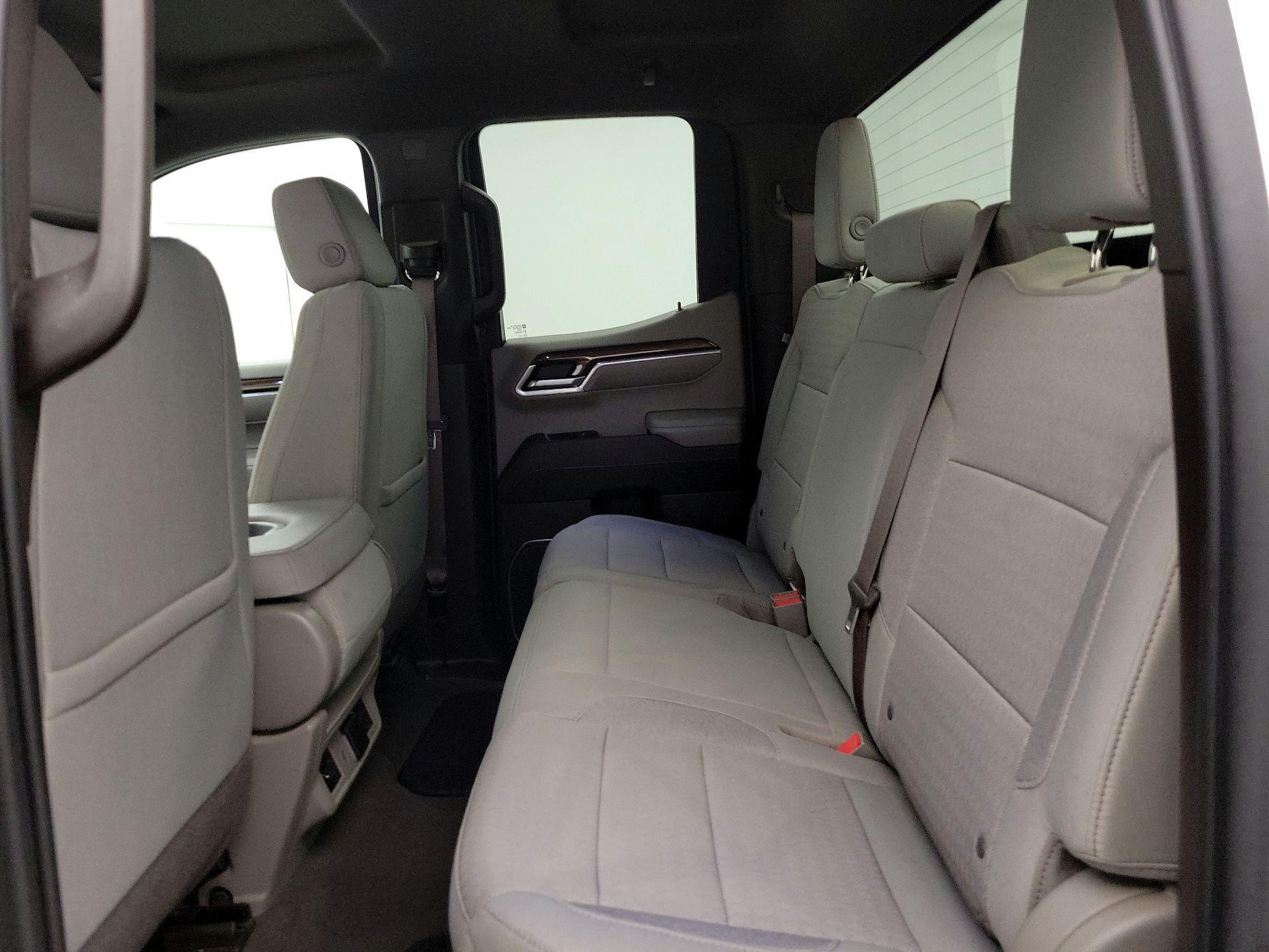 Thumbnail: 2023 Chevrolet Silverado 1500 - 19