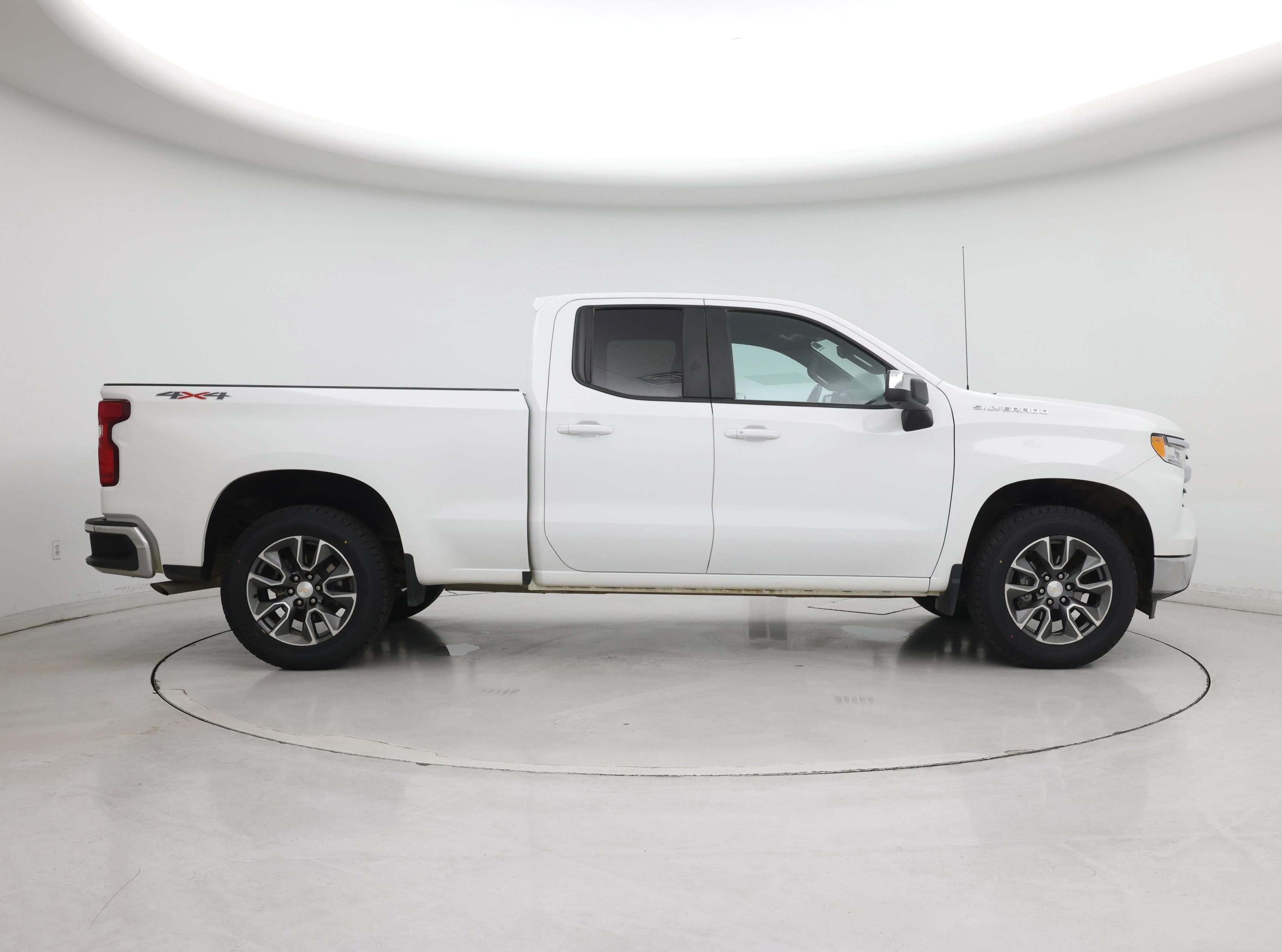 Thumbnail: 2023 Chevrolet Silverado 1500 - 7