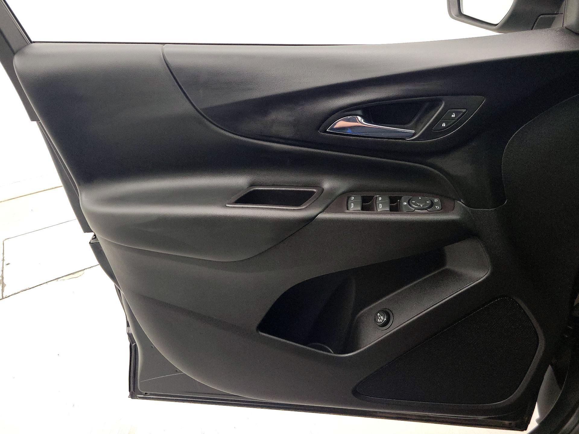 Thumbnail: 2020 Chevrolet Equinox - 12