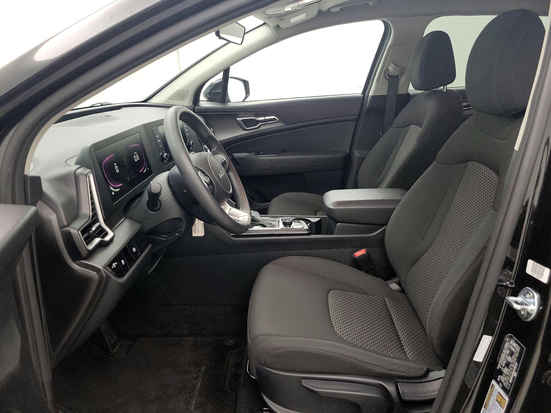 Thumbnail: 2024 Kia Sportage - 11