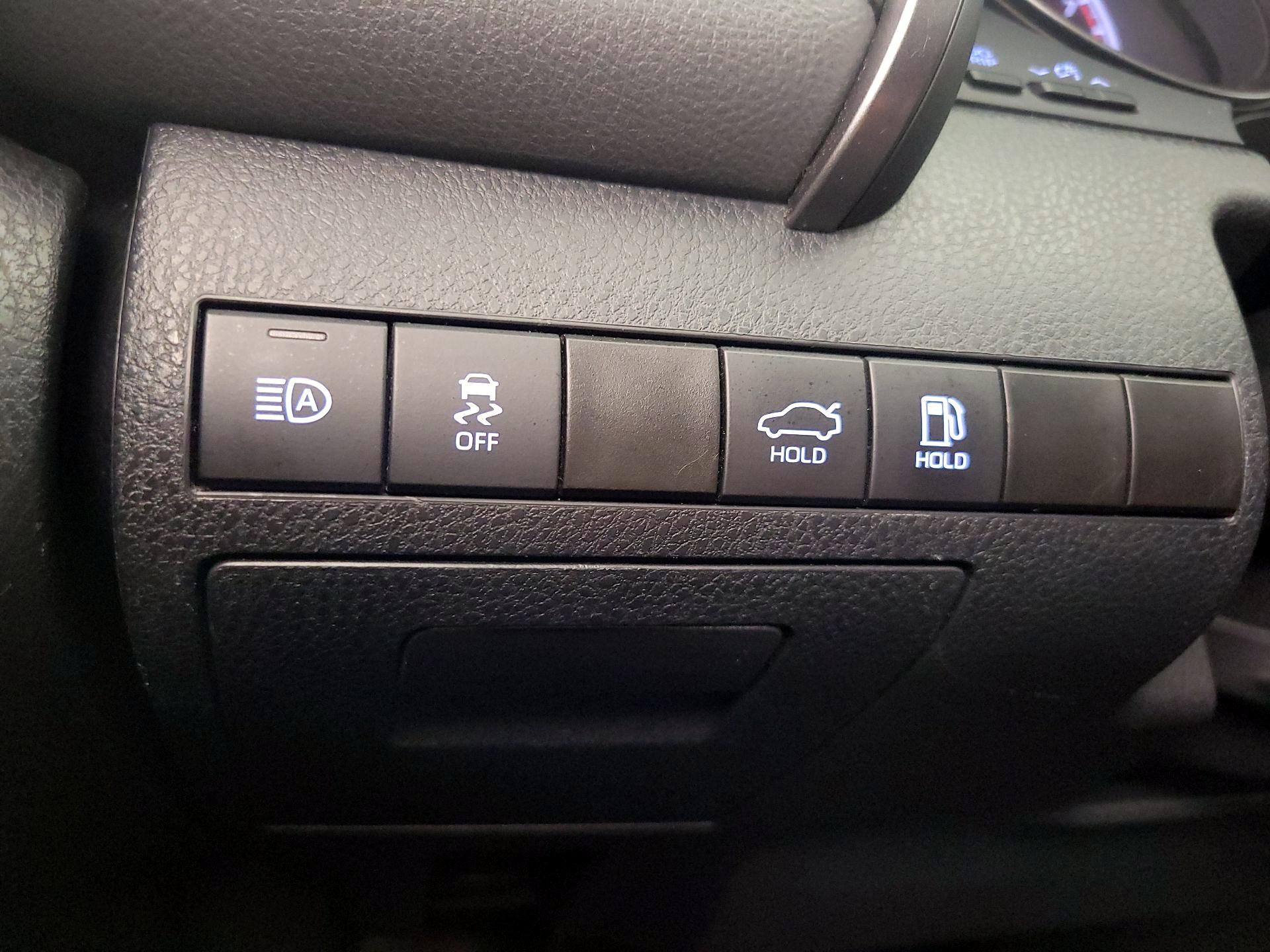 Thumbnail: 2024 Toyota Camry - 13