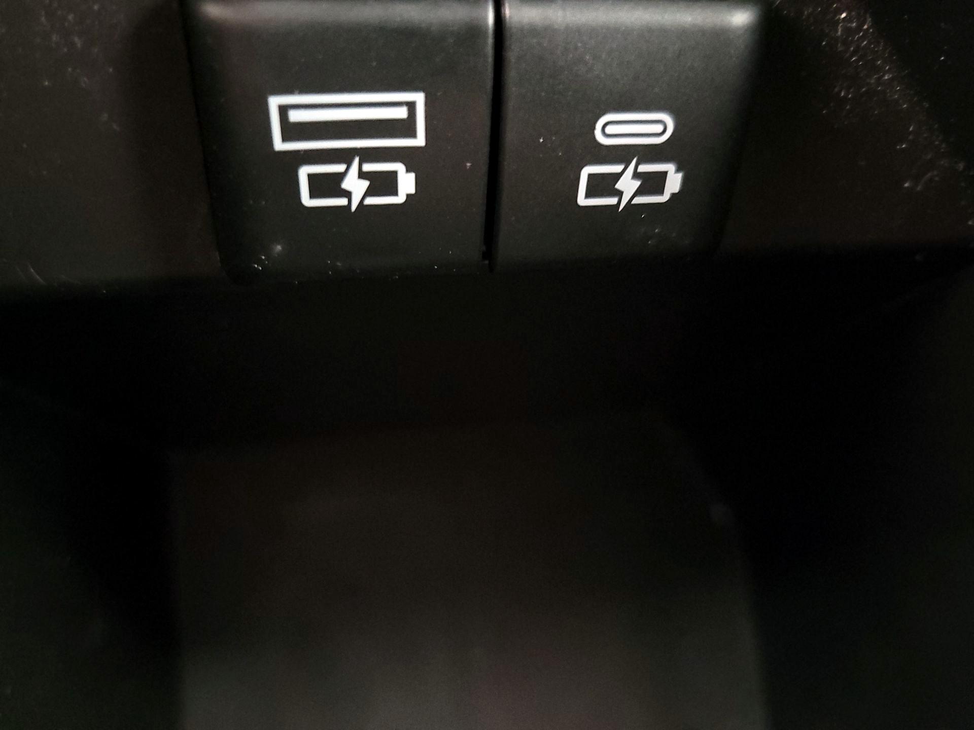 Thumbnail: 2024 Toyota Camry - 18