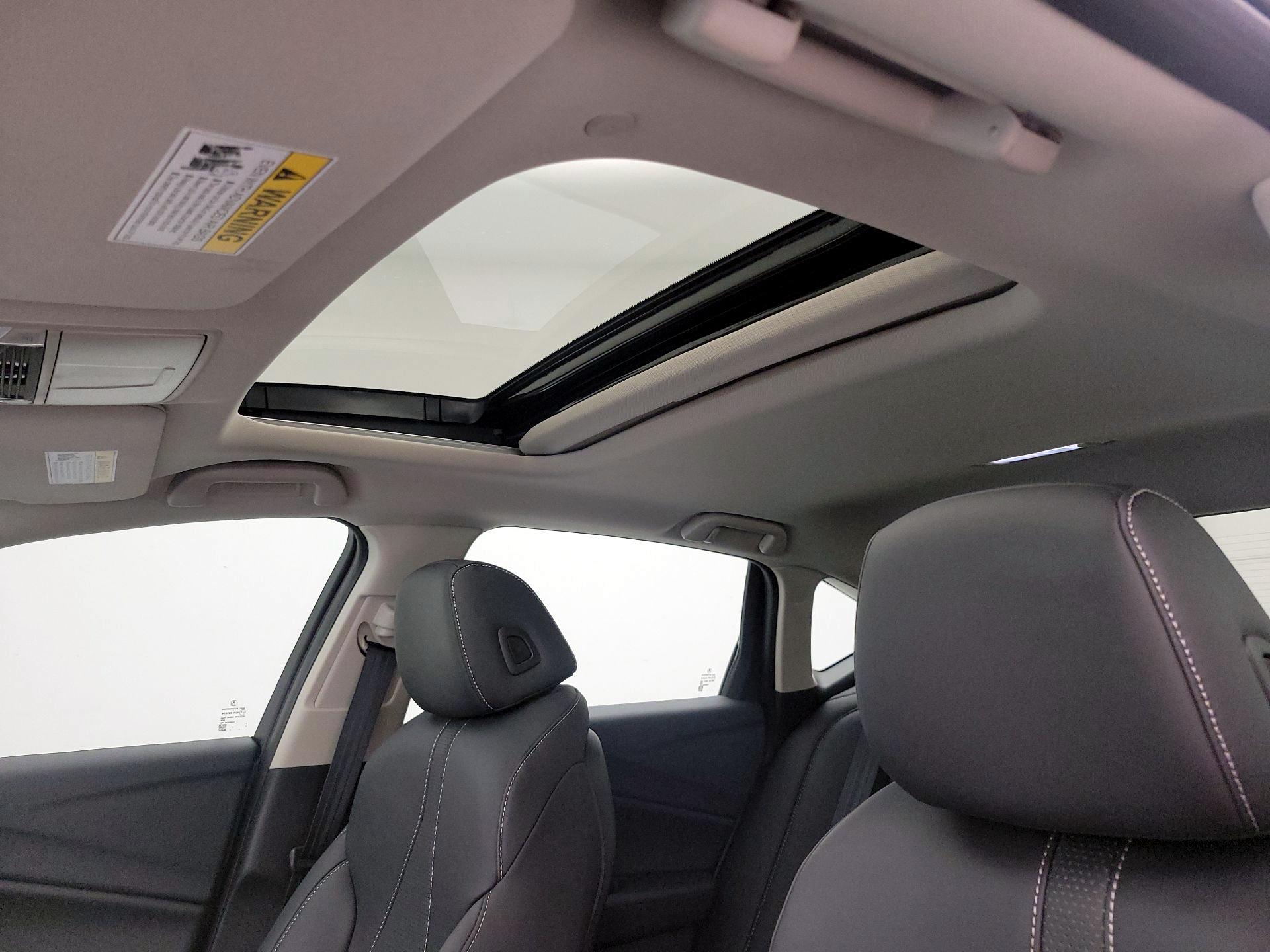 Thumbnail: 2022 Acura TLX - 20