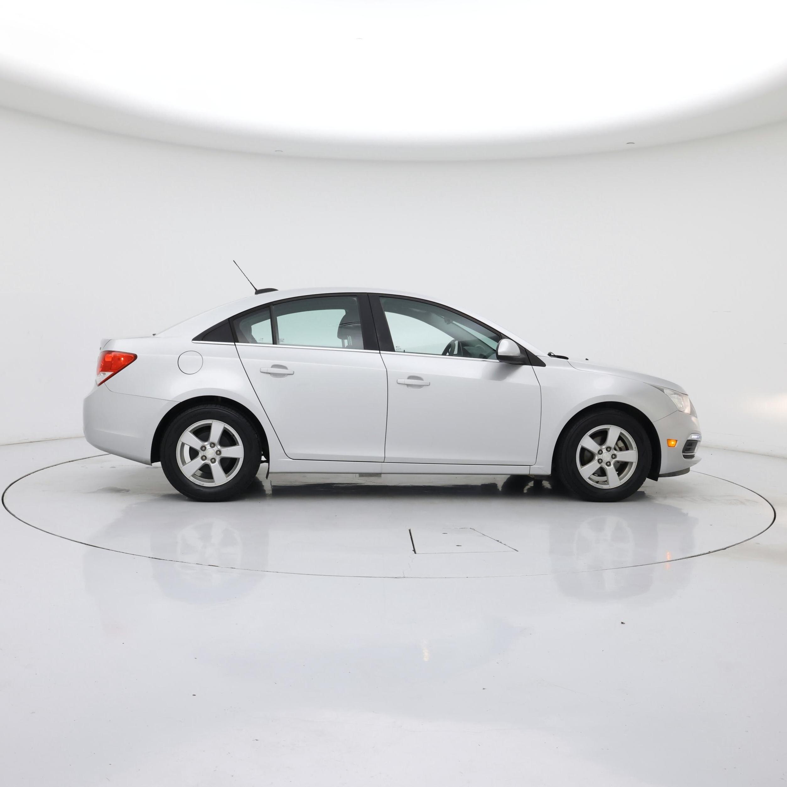 Thumbnail: 2015 Chevrolet Cruze - 7