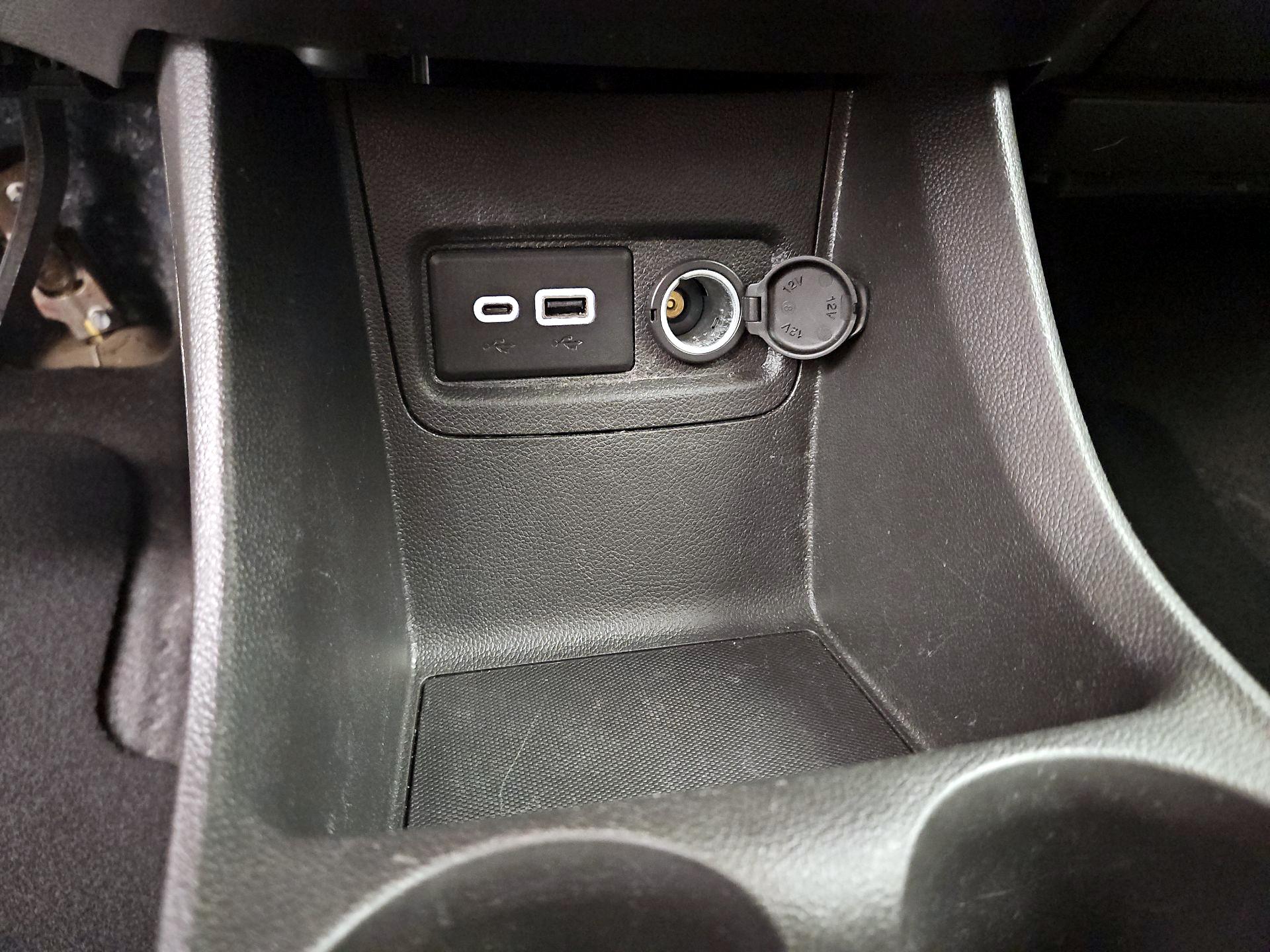 Thumbnail: 2020 Chevrolet Spark - 18