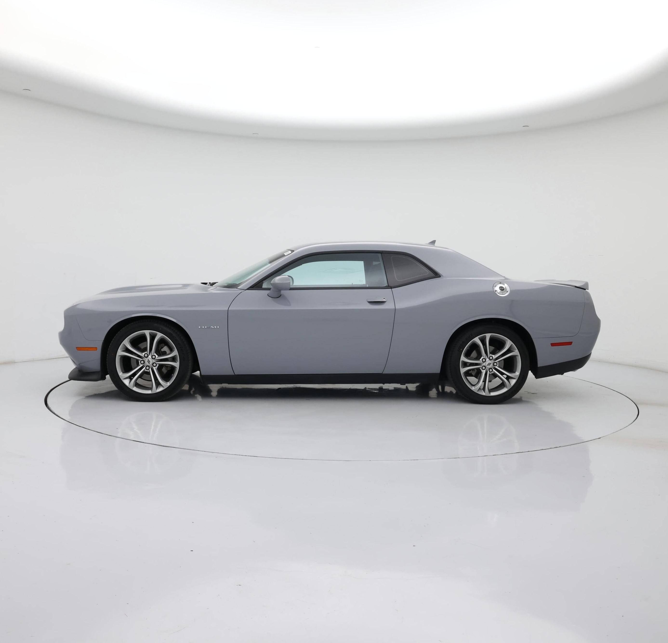Thumbnail: 2022 Dodge Challenger - 3
