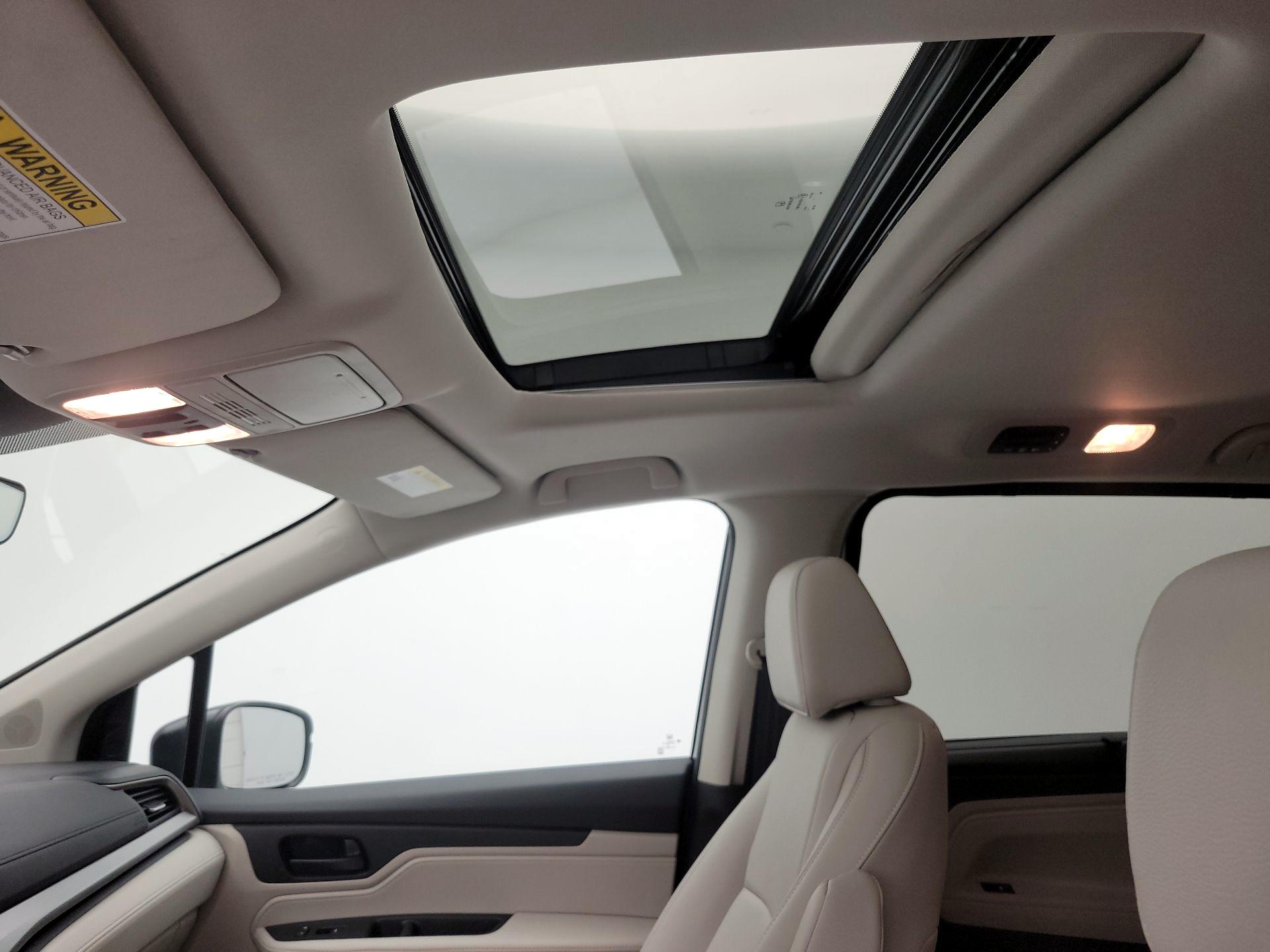 Thumbnail: 2026 Honda Odyssey - 19