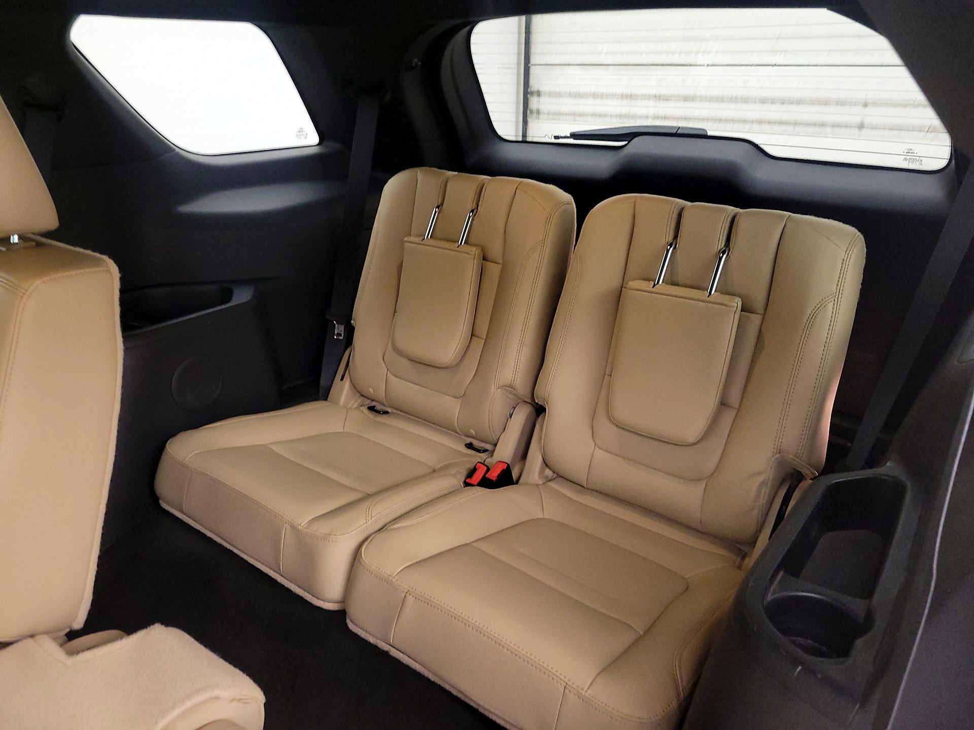 Thumbnail: 2016 Ford Explorer - 20