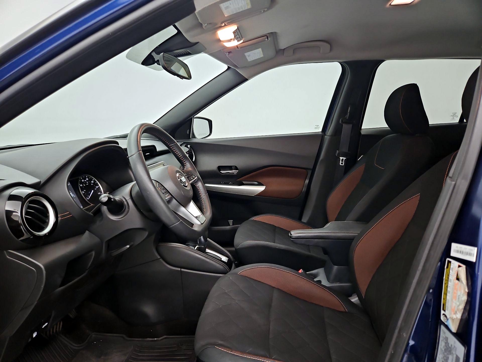Thumbnail: 2020 Nissan Kicks - 11