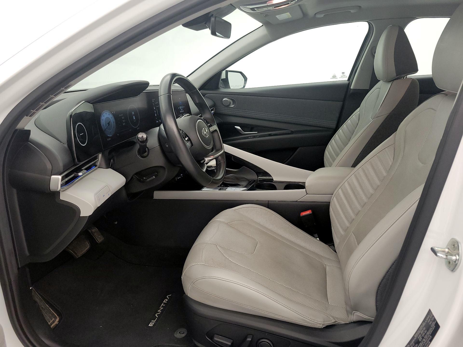 Thumbnail: 2023 Hyundai Elantra - 11