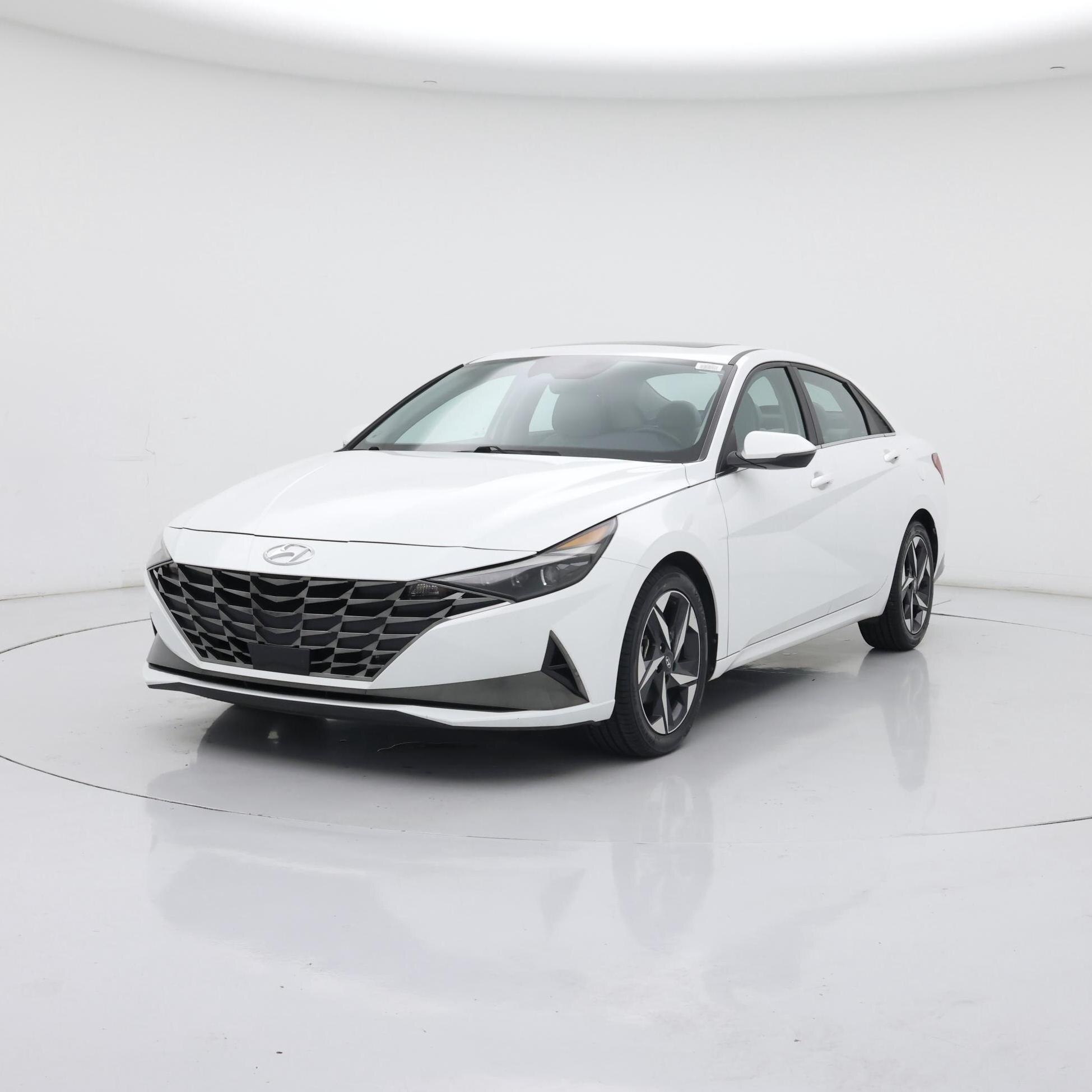 Thumbnail: 2023 Hyundai Elantra - 4