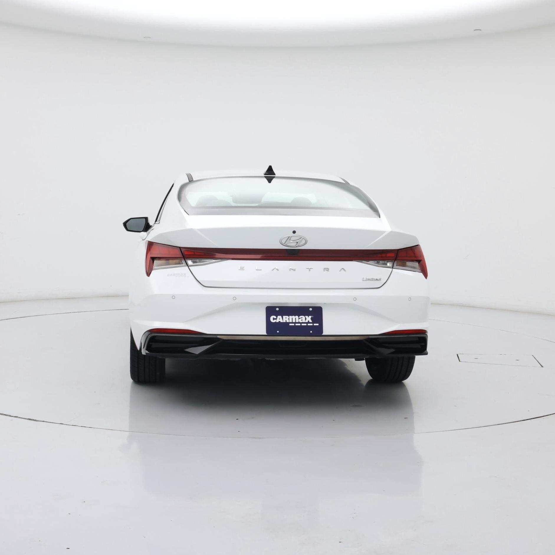 Thumbnail: 2023 Hyundai Elantra - 6