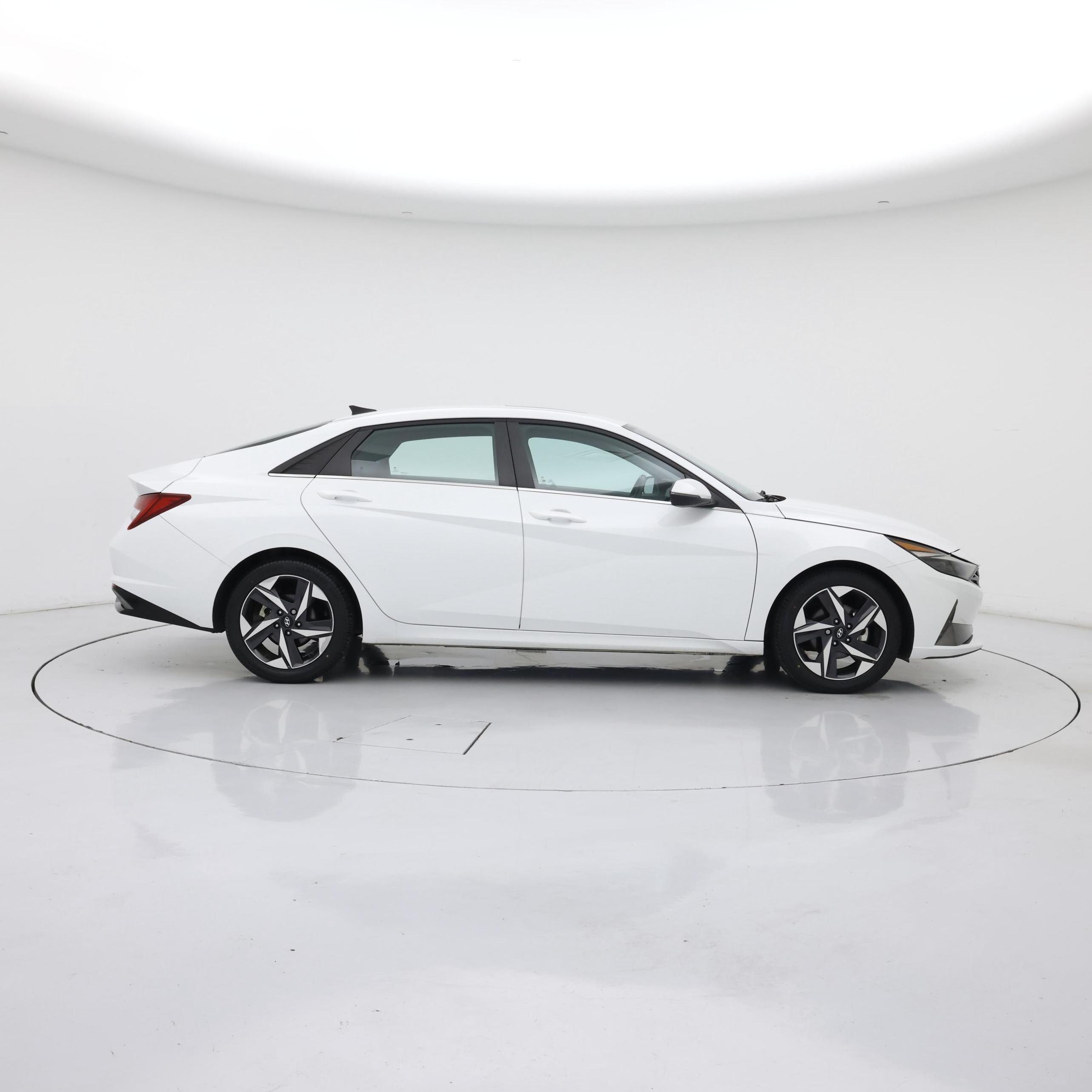 Thumbnail: 2023 Hyundai Elantra - 7